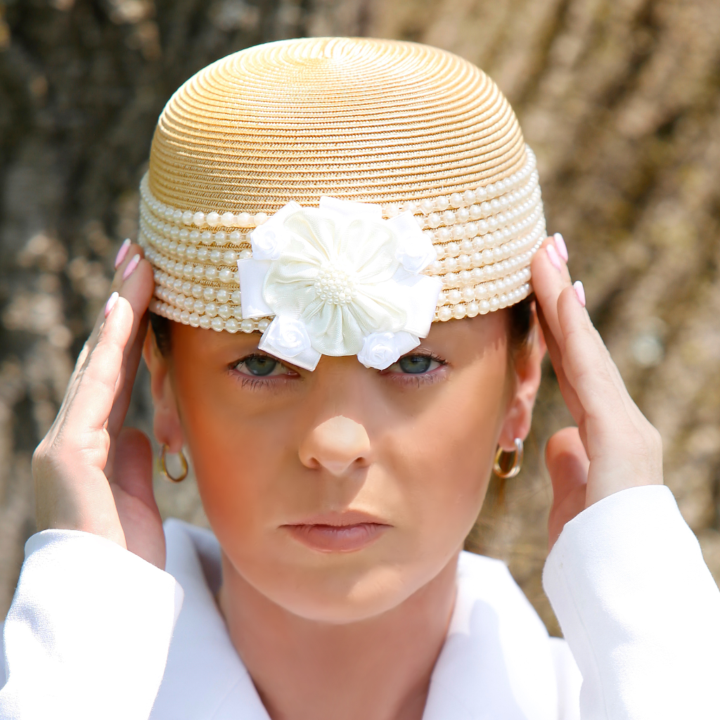 Elegant Pearl-Trimmed Pillbox Dress Hat for Women | Vintage-Inspired Fashion Accessory | Perfect for Weddings, Tea Parties & Formal Events