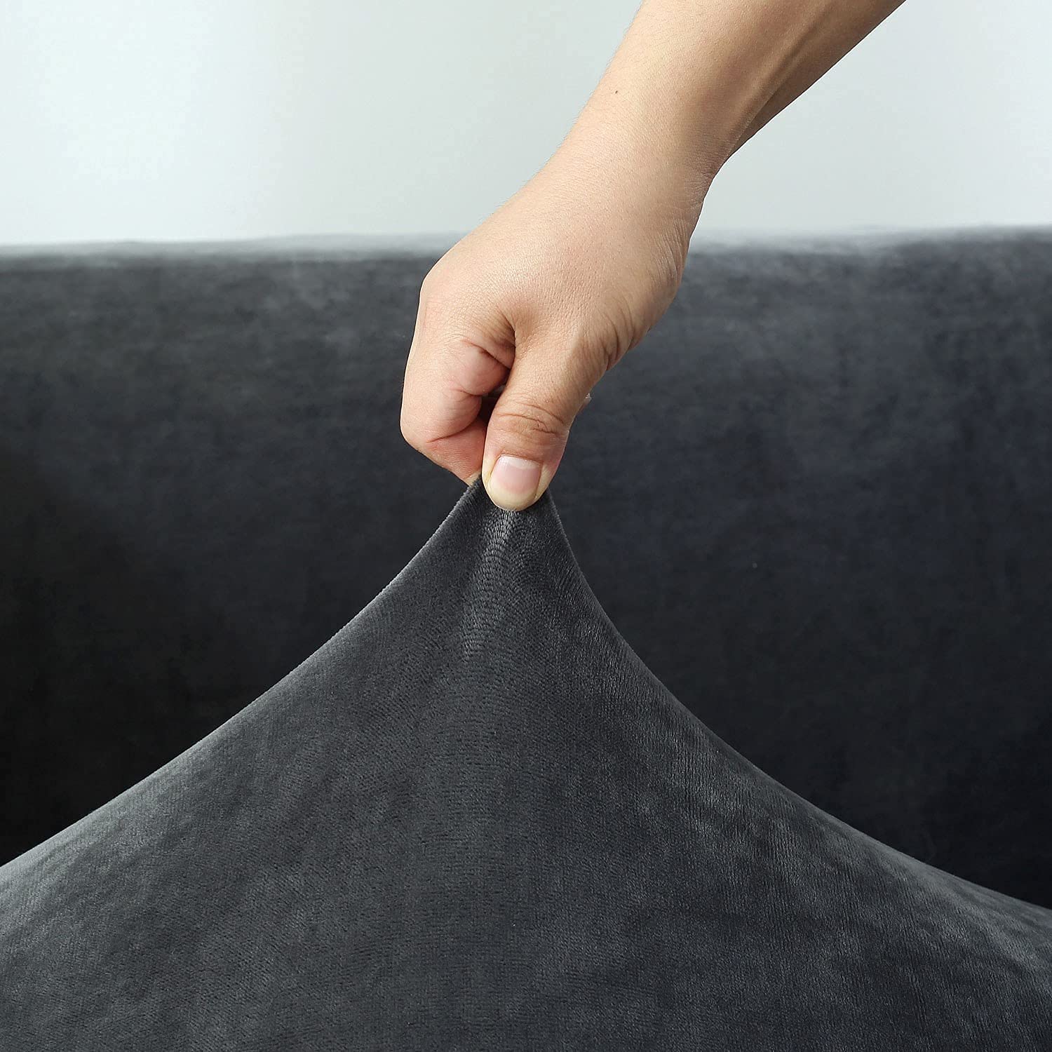 Stretchable L-Shaped Sofa Slipcover for Sectional Couches - Fits 1-4 Seater Living Room Furniture, Pet-Friendly Sofa Protector for Dogs & Cats, Ultra Soft & Comfortable Couch Cover - Perfect for Family Homes with Kids & Pets