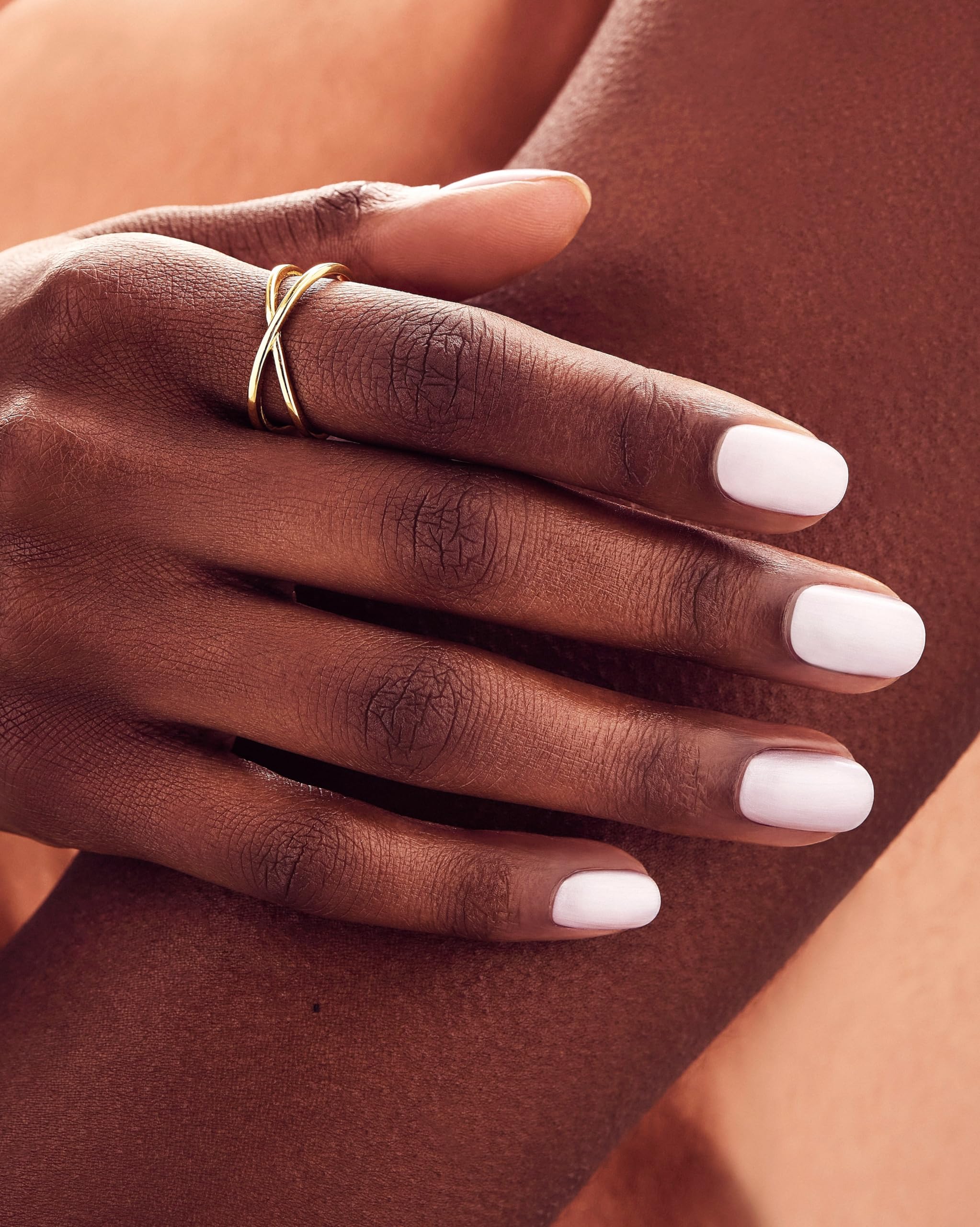 Sally Hansen Color Therapy Nail Polish - Raisin the Bar, Argan Oil Infused Formula (0.5 Oz) | Strengthening & Growth Treatment for Strong, Healthy Nails | Perfect for Salon-Quality Manicures at Home & Professional Nail Care
