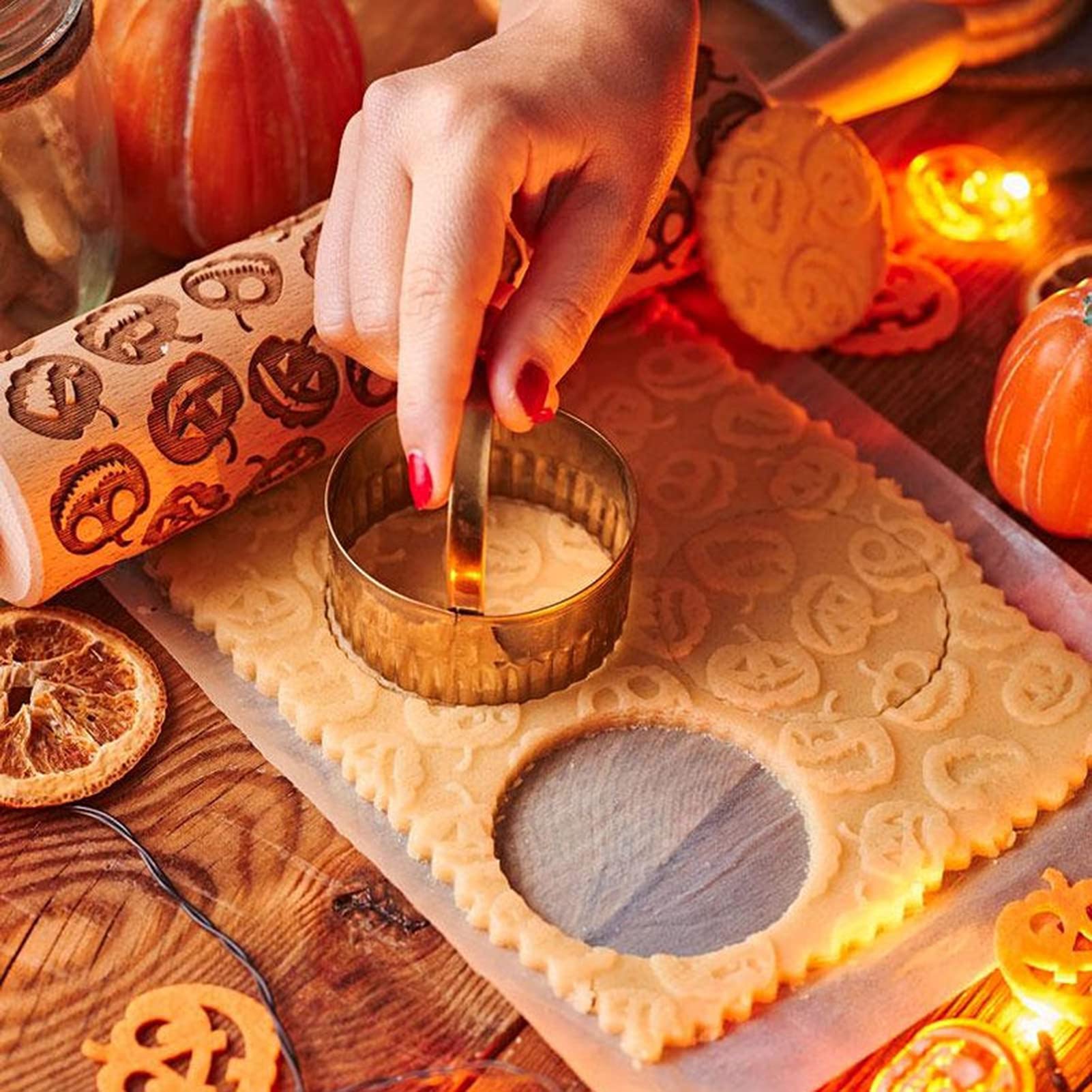 3D Embossing Rolling Pin - Eco-Friendly Wooden Cookie Dough Roller with Moisture-Proof Coating | Perfect for Baking Cookies, Pastries & DIY Crafts in Dorms, Kitchens & Home Baking