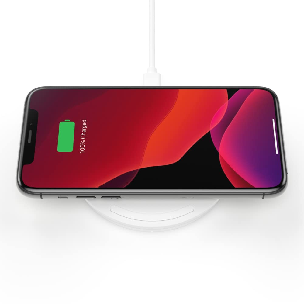 Belkin Boost Charge 10W Fast Wireless Charging Pad with AC Adapter - Qi Certified Charger for iPhone, Samsung Galaxy - Perfect for Bedside, Office & Car (White)
