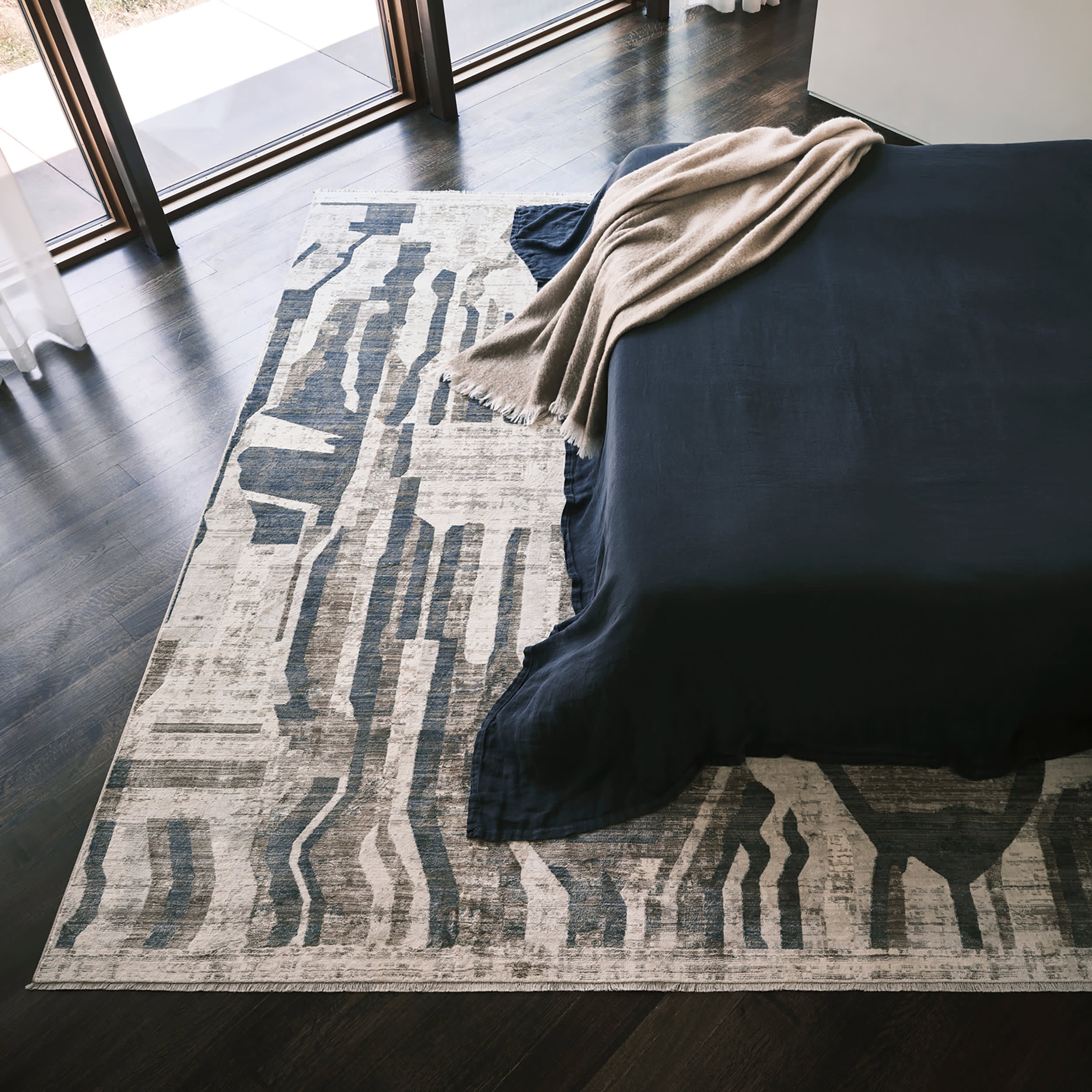 Bheri Abstract Area Rug | Soft Beige Bohemian Design for Living Room, Bedroom & Home Decor