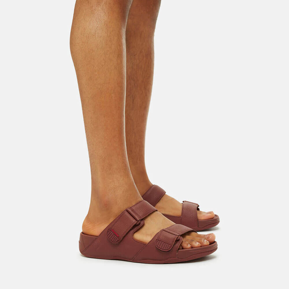 FitFlop Men's Gogh Moc Slide Sandals - Comfortable Slip-On Sandals for Men, Breathable & Supportive, Red Brown - Perfect for Beach, Pool, and Casual Summer Wear