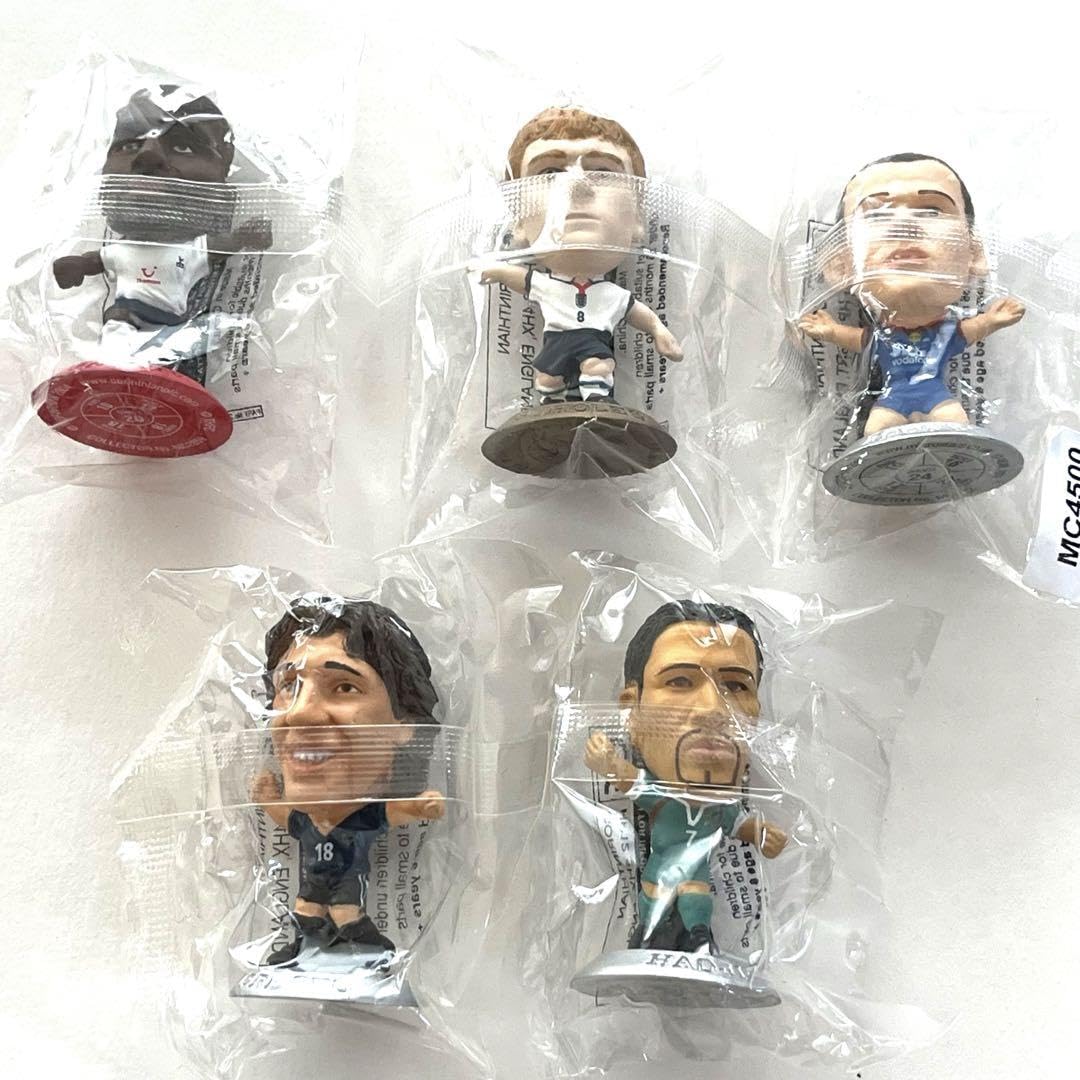 Koresian Soccer Player Figurine - England vs Argentina Team Mascot Collectible | Perfect for Sports Fans, Game Room Decor & Soccer Gift