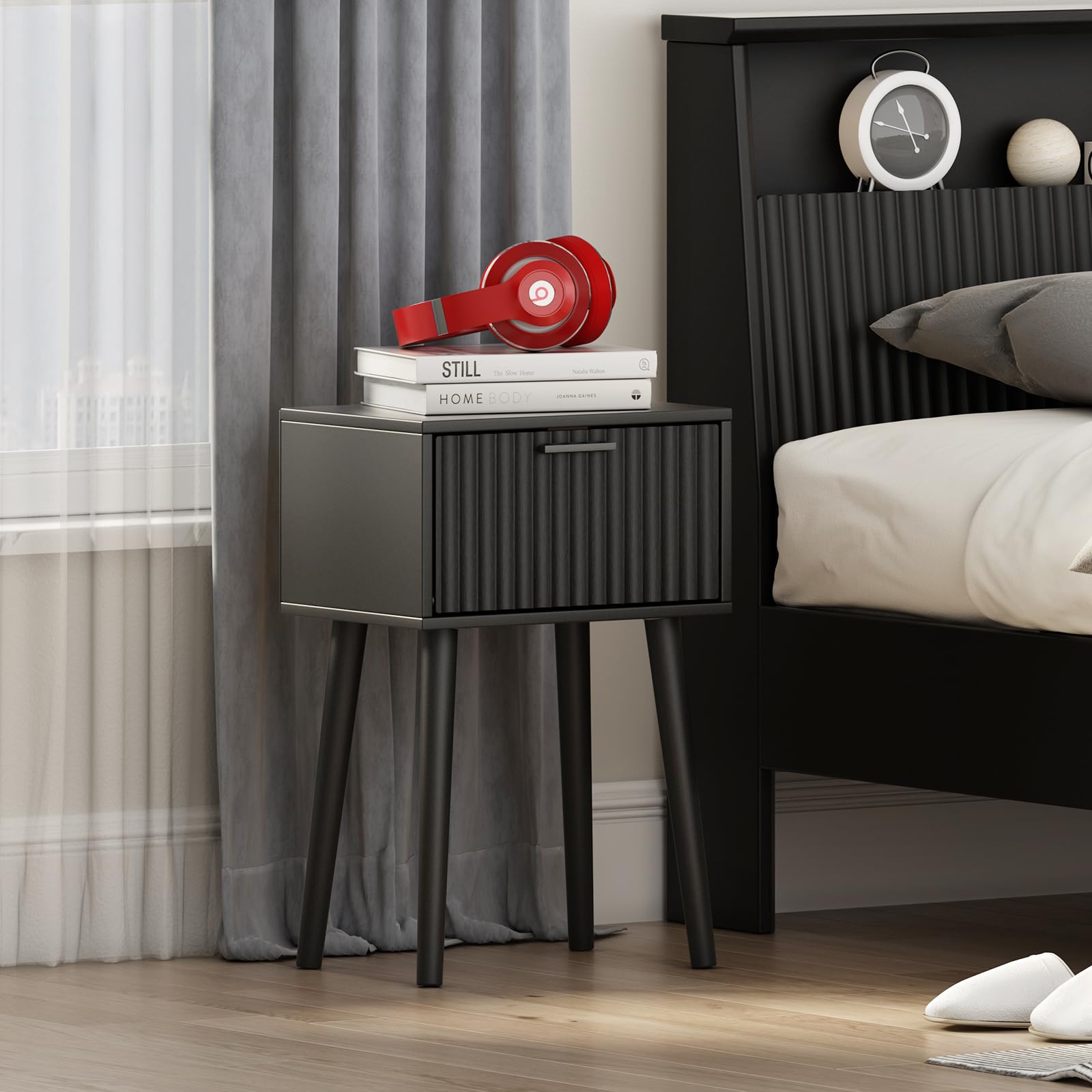 LAATOOREE Nightstands Set of 2 - Modern Mid-Century Bedside Tables with Fluted Doors & Solid Wood Feet, Small End Tables for Bedroom, Living Room, or Office (Black) - Perfect for Small Spaces & Home Decor