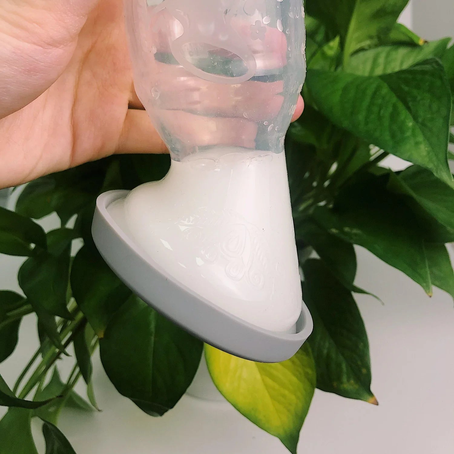 2nd Gen Silicone Breast Pump with Suction Base & Cap - 100ml Hands-Free Milk Collector - Perfect for Nursing Moms at Home, Work or Travel