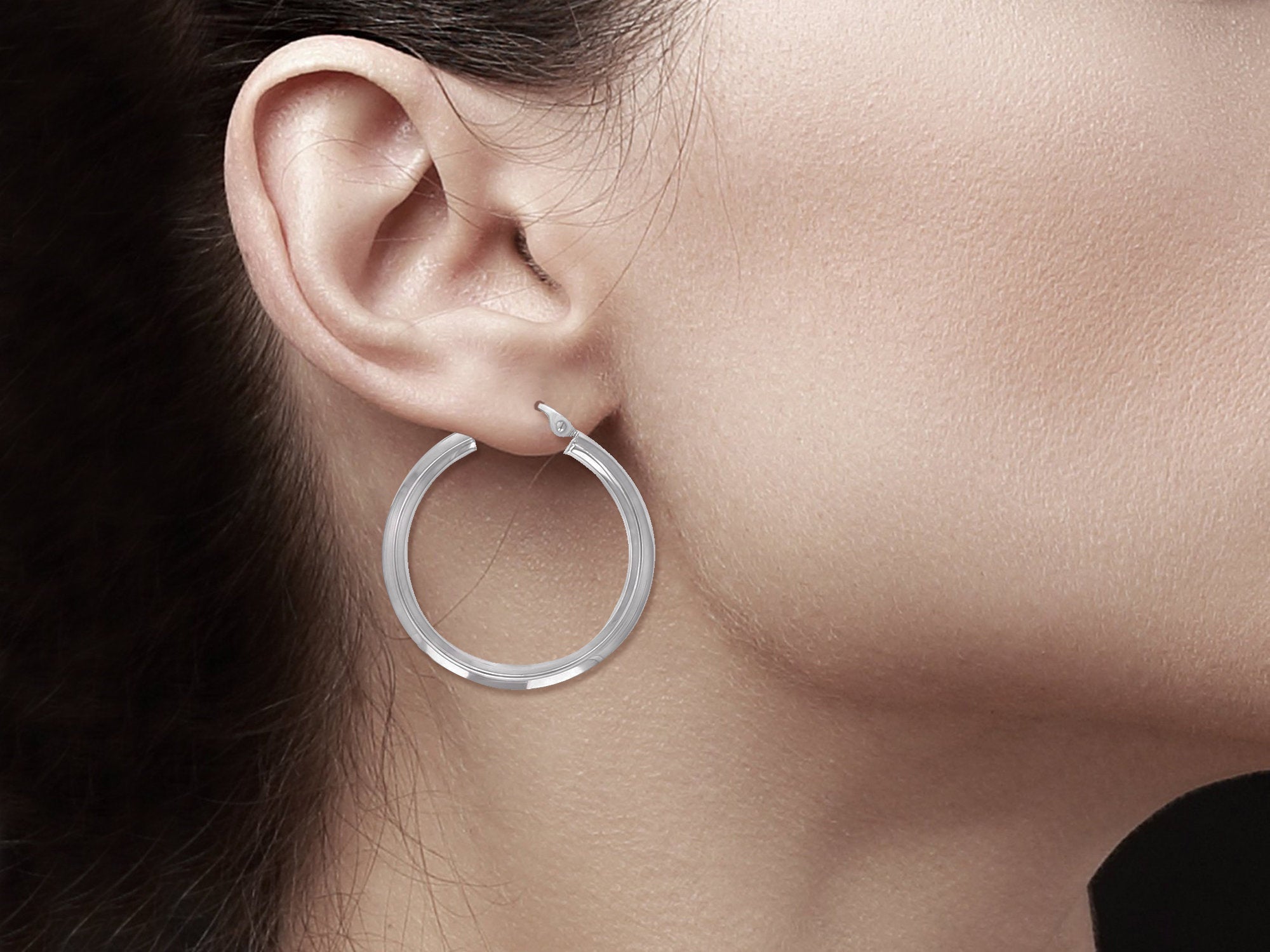 25mm or 30mm Polished 14K White Gold Hoop Earrings for Women - Elegant Everyday & Special Occasion Jewelry Gift