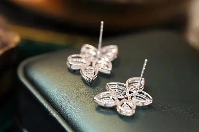 18K White Gold Diamond Stud Earrings for Women - 0.90 Carat Real Natural Diamonds, Fashion Party Jewelry - Perfect for Weddings, Anniversaries & Special Occasions