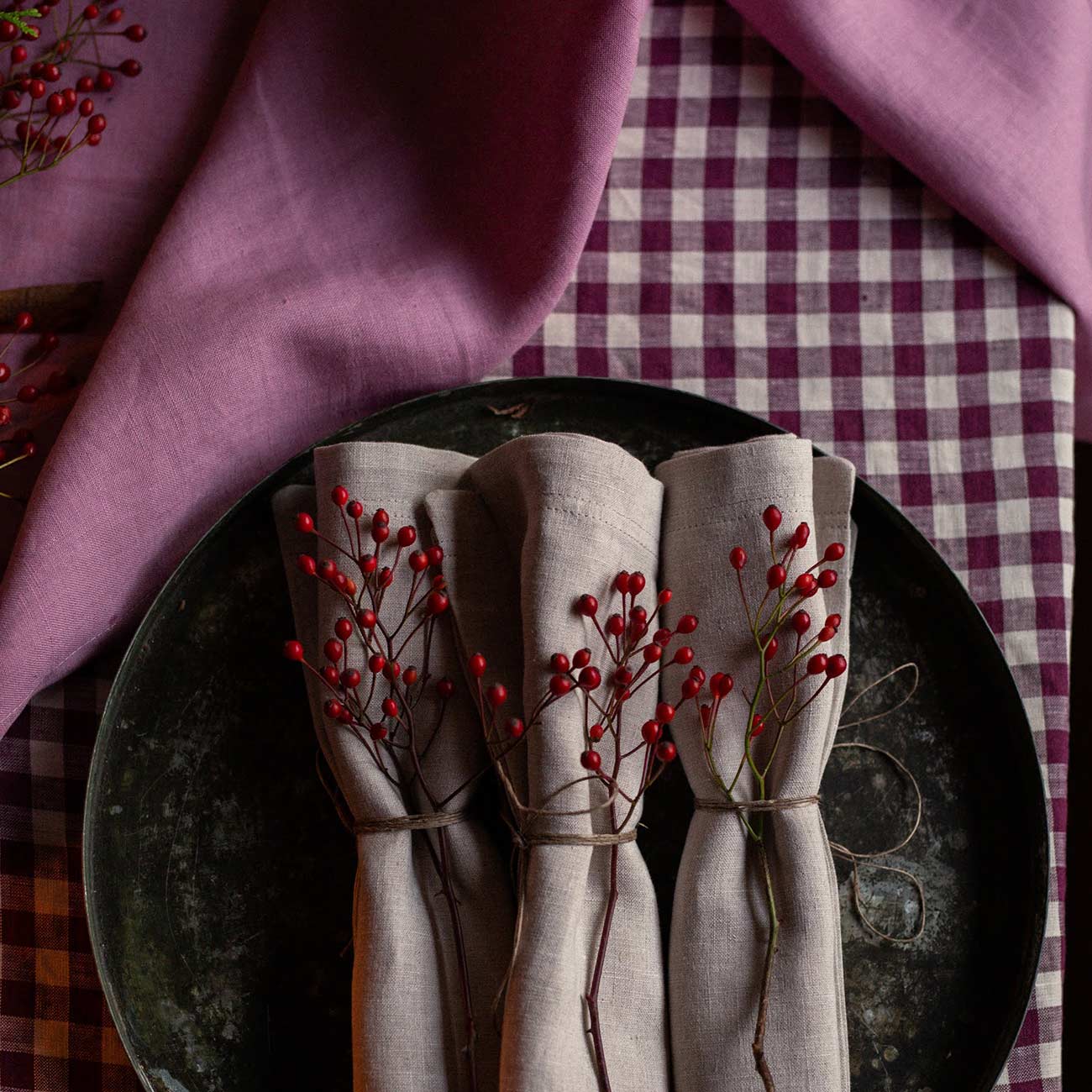 100% Linen Napkins Set of 4 - Premium Oatmeal Color Eco-Friendly Kitchen & Dining Table Linens for Everyday Use & Special Occasions