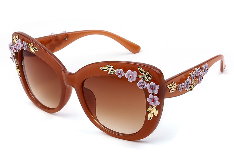Stylish Women's Flower Sunglasses - UV Protection & Fashionable Design for Outdoor Activities & Beach Vacations