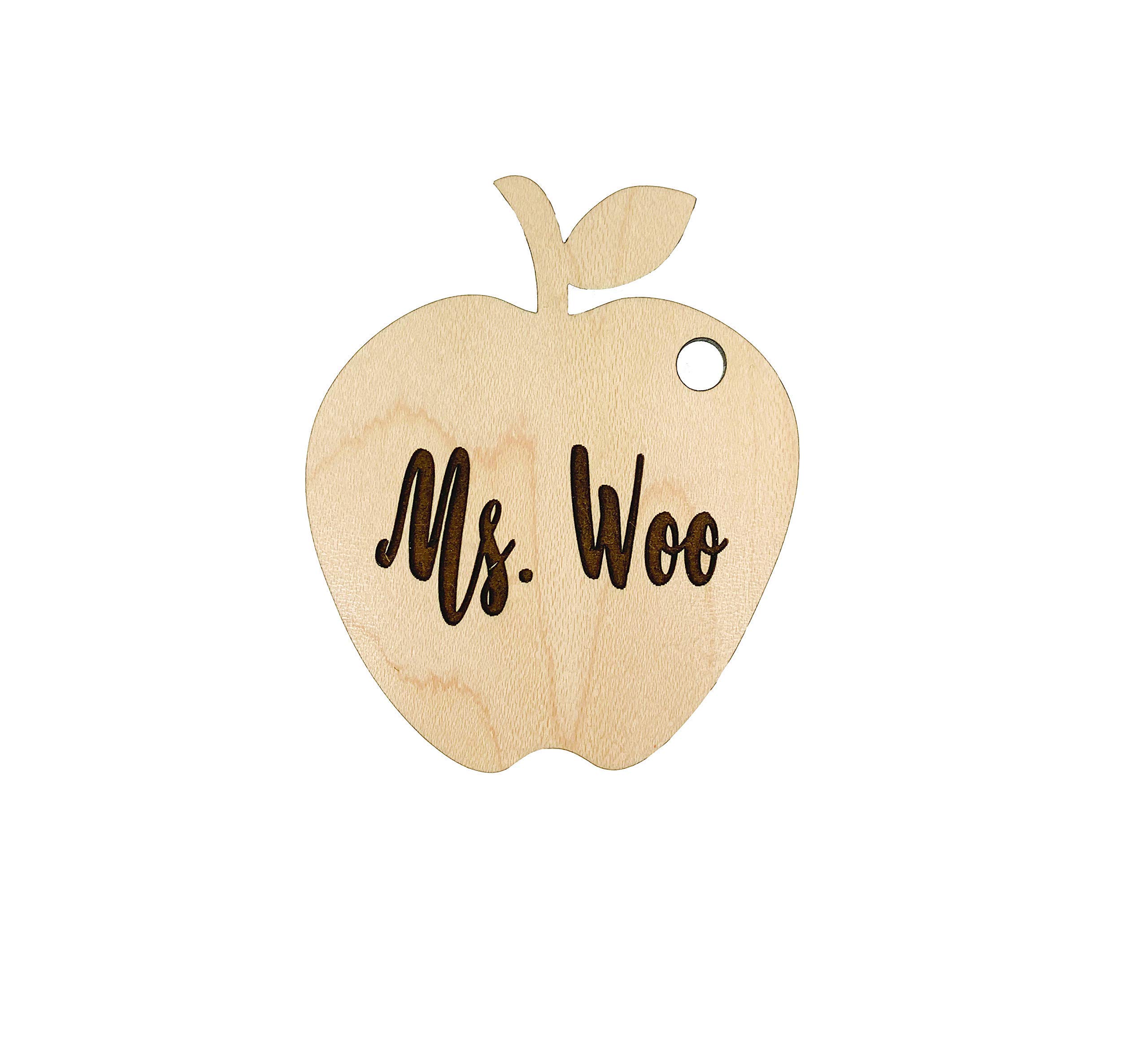 Personalized Apple Wooden Tag - Custom Engraved Gift for iPhone, iPad, MacBook - Perfect for Tech Lovers, Christmas, Birthday & Anniversary Gifts - Ideal for Keychains, Luggage Tags & Device Identification