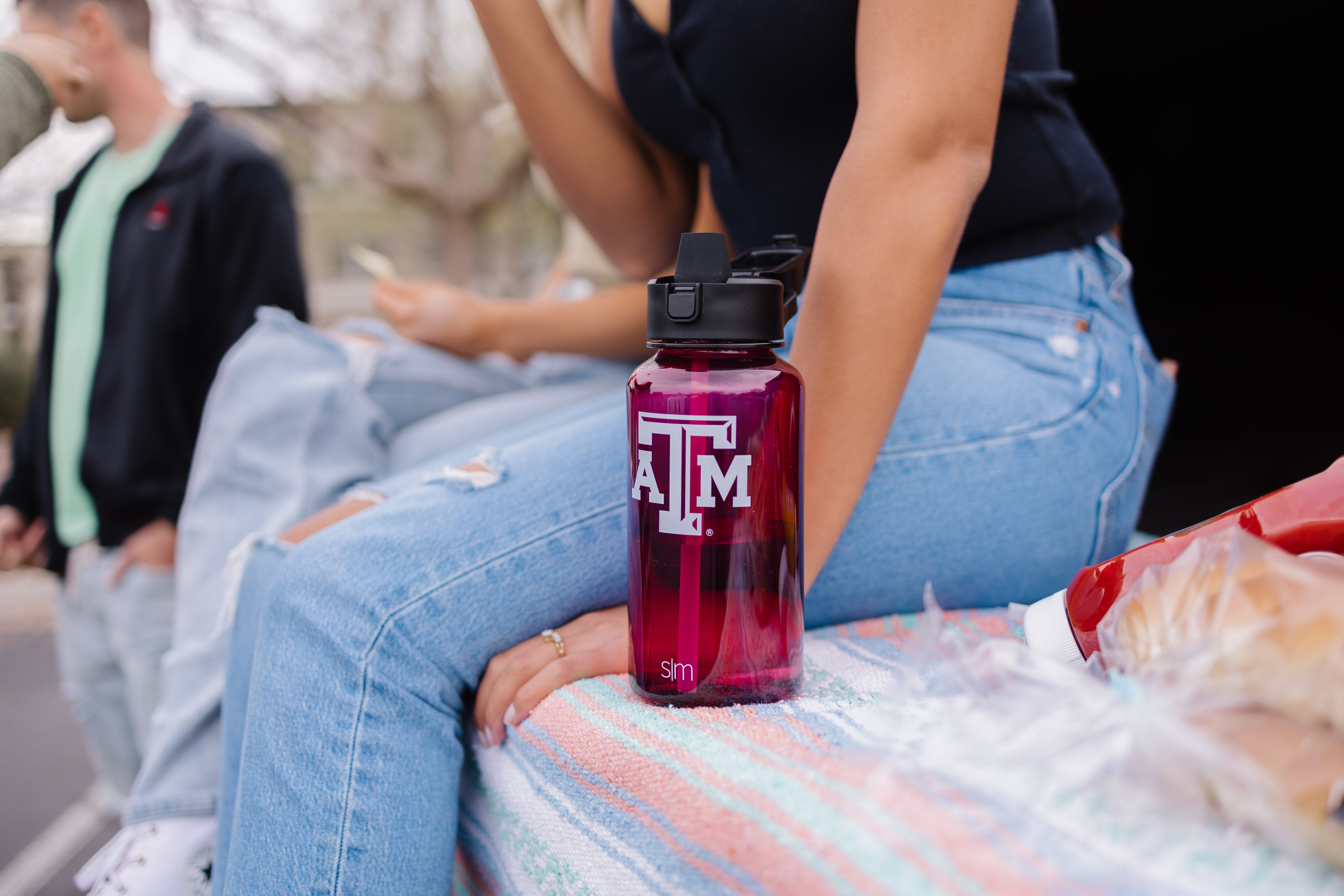 Collegiate Plastic Summit Water Bottle with Flip Straw Lid - Leak Proof, BPA Free, 24oz - Perfect for School, Gym, Hiking & Outdoor Activities