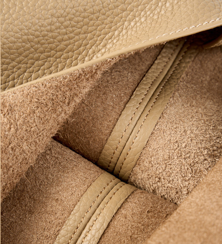 Stylish and Lightweight Shoulder Bag for Women - Perfect for Work, Travel, and Everyday Use