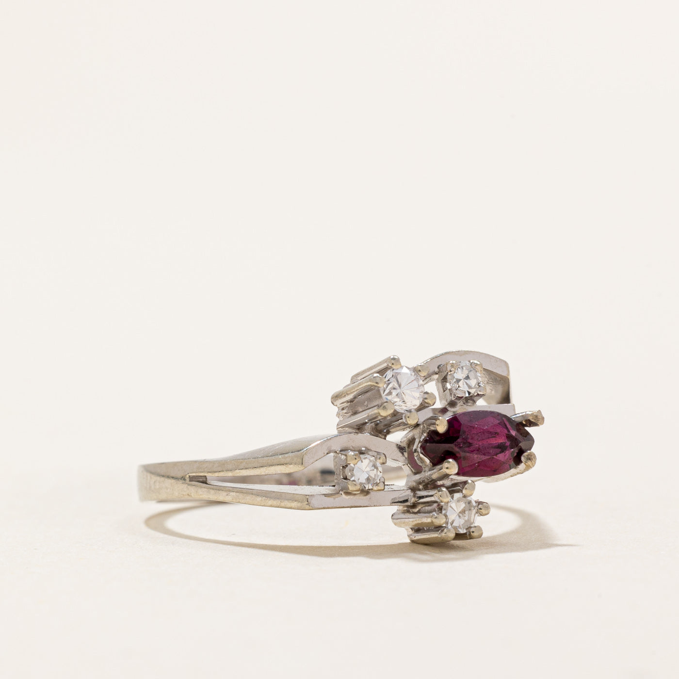 Scattered Garnet and Diamond Ring - 0.30ct Garnet with 0.10ctw Diamonds - Size 7 - Elegant Vintage Style Jewelry for Women - Perfect for Anniversary, Engagement, and Special Occasions