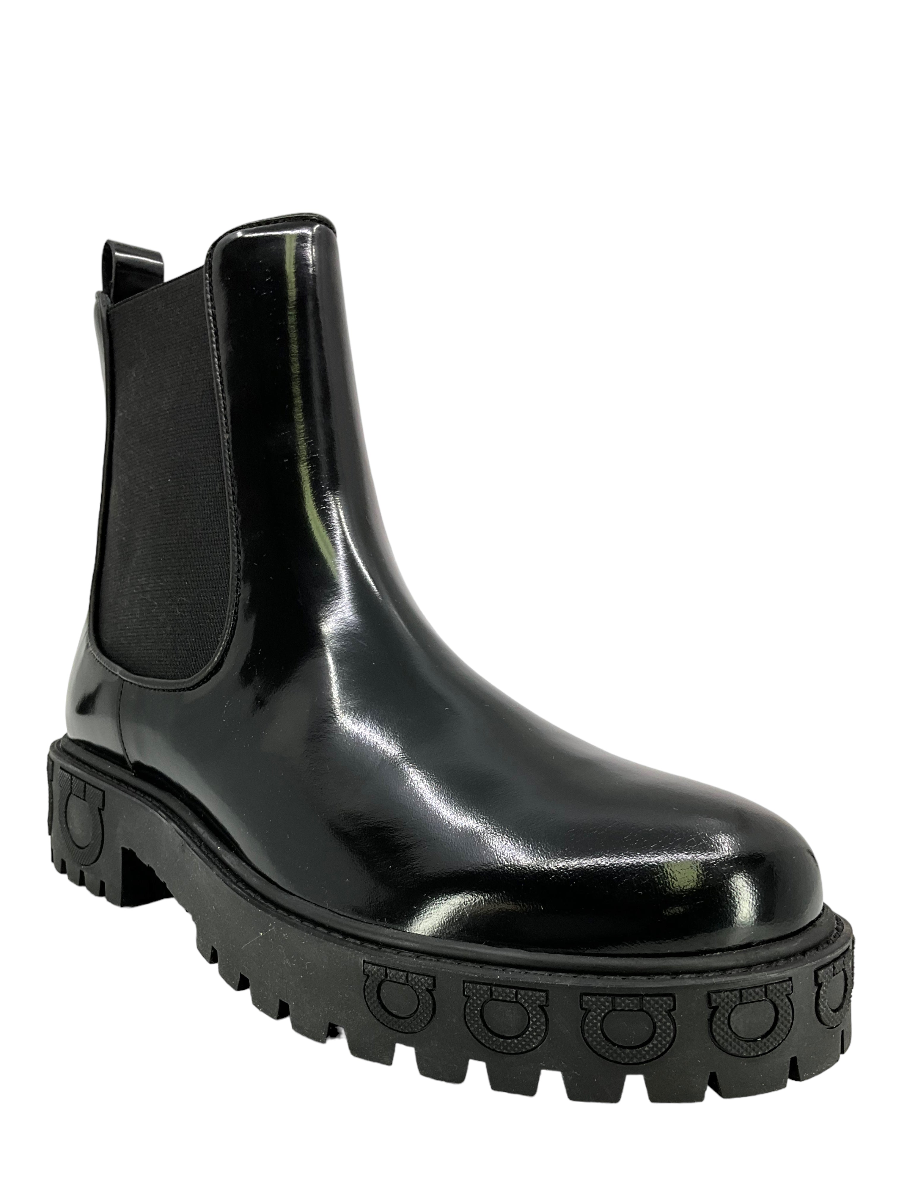 Salvatore Ferragamo Gancini Sole Chelsea Boots for Men - Size 9 US | Luxury Leather Ankle Boots for Business, Casual & Winter Wear