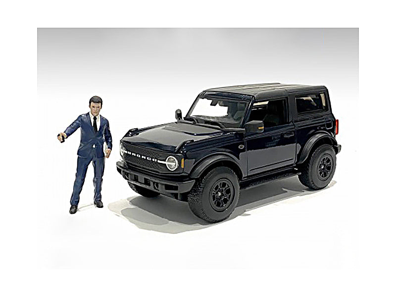 1/24 Scale Male Car Dealership Salesperson Figurine - Realistic Miniature Model for Diorama & Car Display Scenes by American Diorama - Perfect for Model Car Shows, Collectors & Automotive Displays