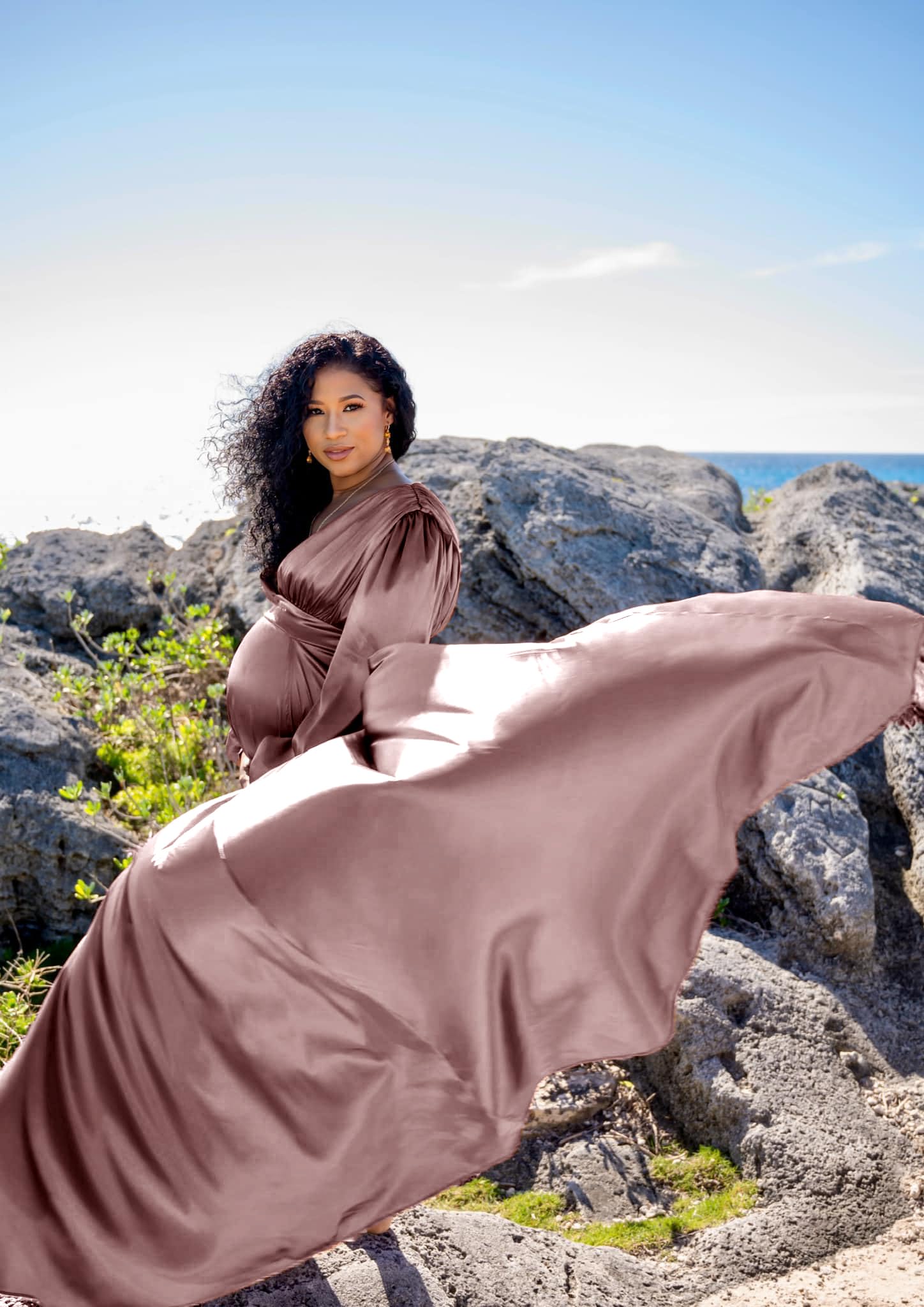 Elegant Long Sleeve Maternity Maxi Dress with Side Splits - Perfect for Baby Shower, Maternity Photo Shoot & Pregnancy Photography Sessions - Comfortable & Stylish Pregnancy Gown for Special Occasions
