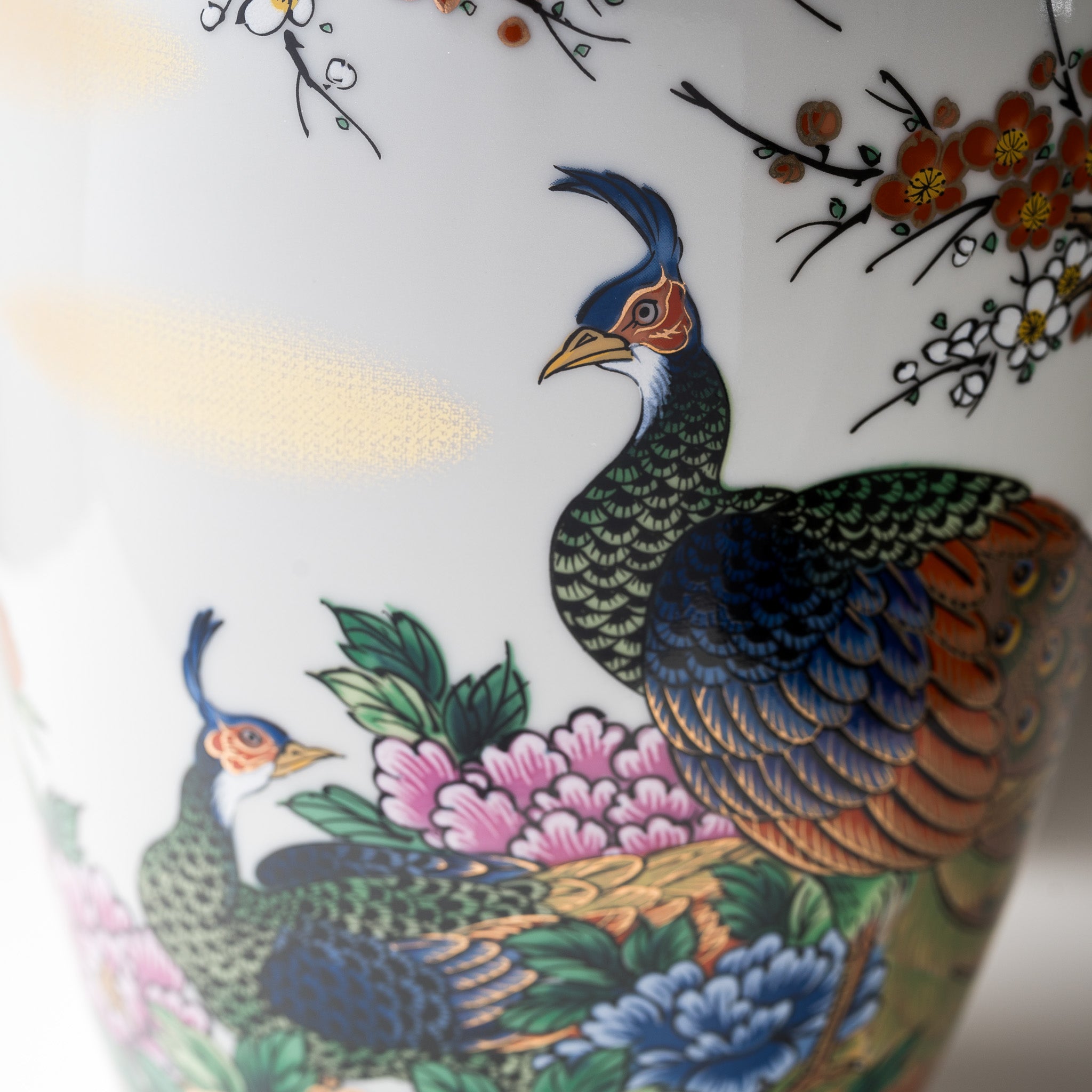 Premium Kutani Ware Vase - Handcrafted Peony & Peacock Design - Japanese Porcelain Art for Home Decor, Wedding Gifts & Luxury Interior Styling