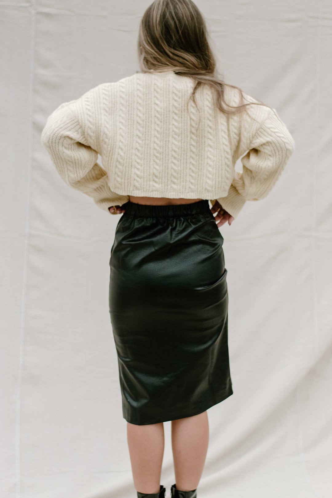 Stylish Black Leather Midi Pencil Skirt for Women - Elegant Slim Fit High Waist Office Work Skirt - Perfect for Business Attire, Night Out, and Formal Occasions