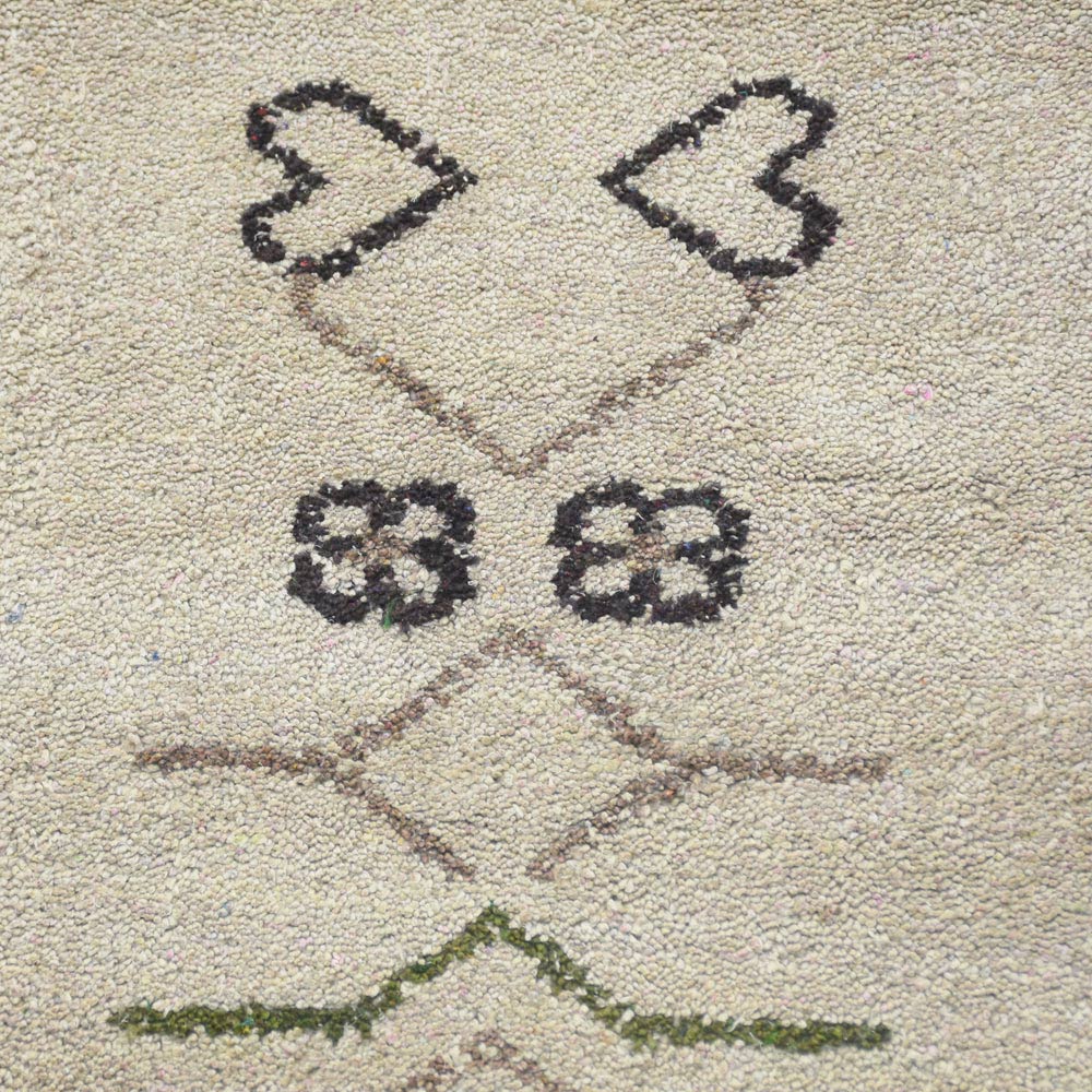 Hand Knotted Bohemian Style Area Rug - Soft & Durable for Living Room, Bedroom, or Office Decor