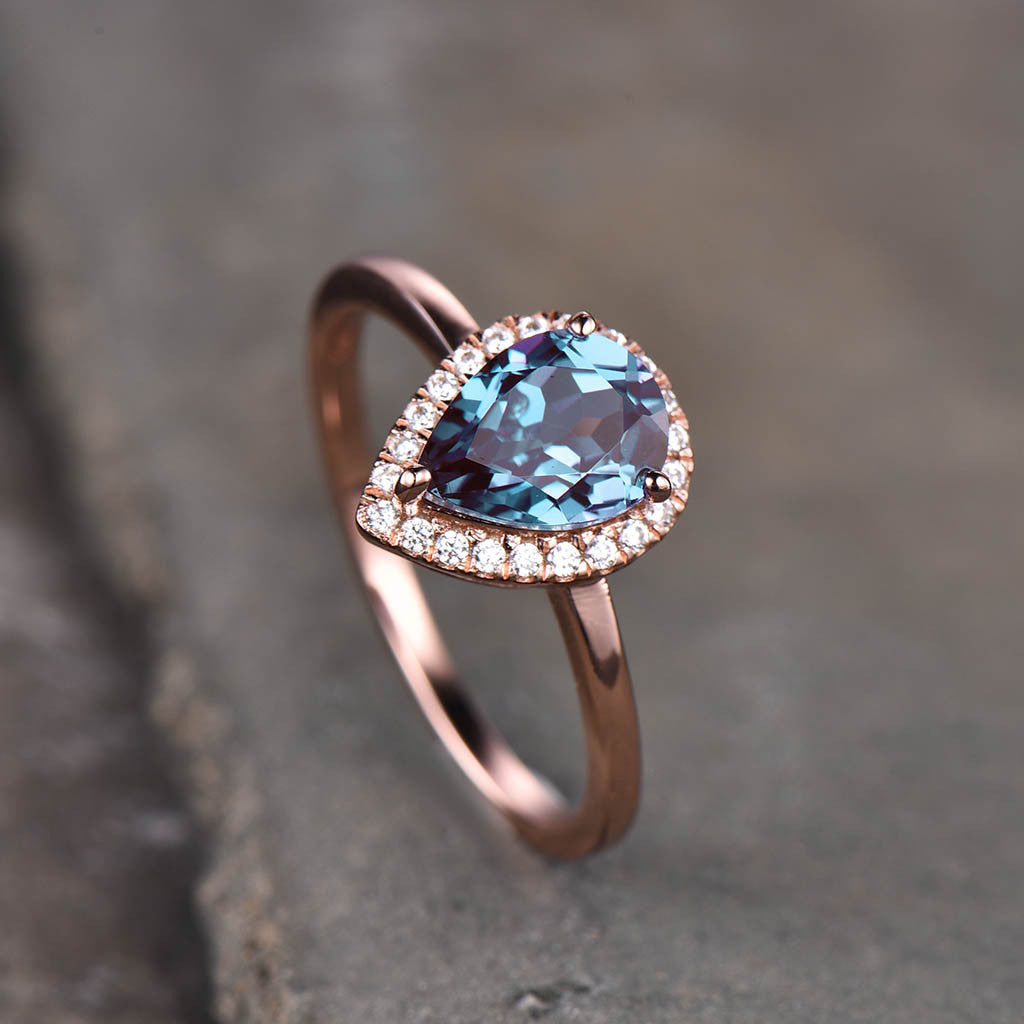 Vintage Pear Shaped Lab Created Alexandrite Engagement Ring - 14K Gold Solitaire Promise Ring for Women, Perfect for Proposals, Anniversaries & Special Occasions