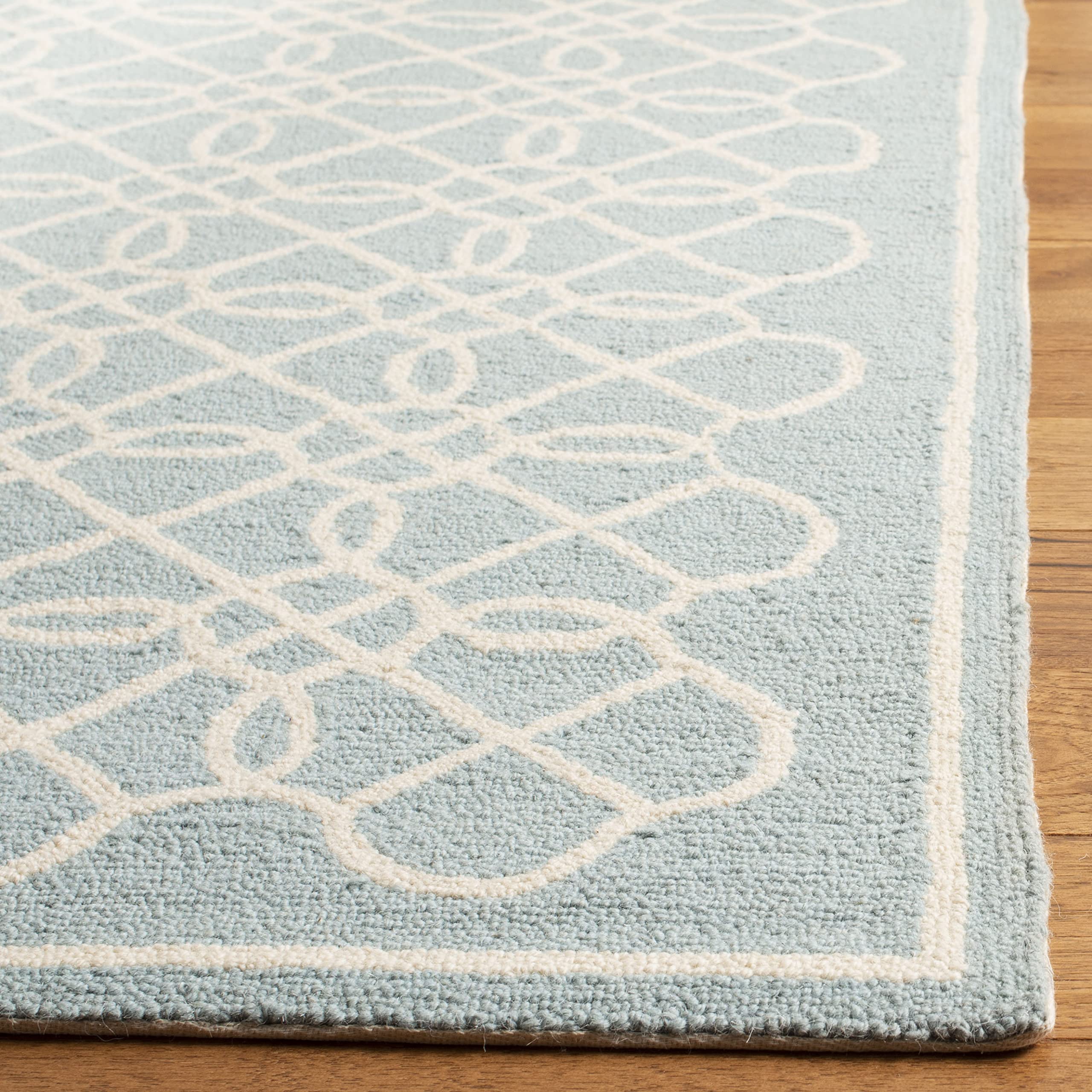 SAFAVIEH Chelsea Collection 6'x6' Blue & Ivory Wool Area Rug - Hand-Hooked French Country Design for Living Room, Bedroom & Dining Room Decor