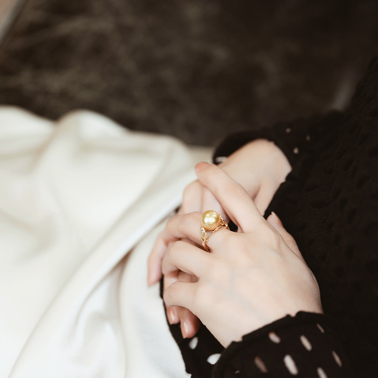 18K Solid Gold South Sea Golden Pearl Ring KR00013 - Elegant Jewelry for Weddings, Anniversaries & Special Occasions