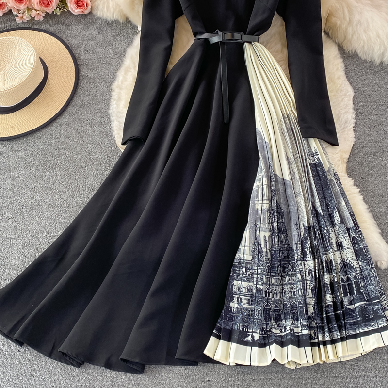 Elegant Autumn V-Neck Long Sleeve Ink Painting Pleated A-Line Dress - Flowy Floral Print Women's Midi Dress for Fall Weddings, Office Wear & Date Nights