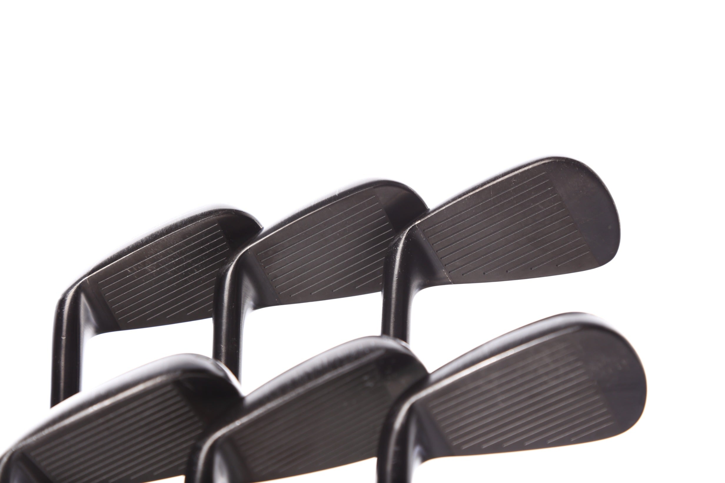 Used Callaway Apex TiFusion Iron Set 5-PW Right Handed Regular Flex Golf Clubs for Men - Perfect for Mid-Handicap Players on the Course