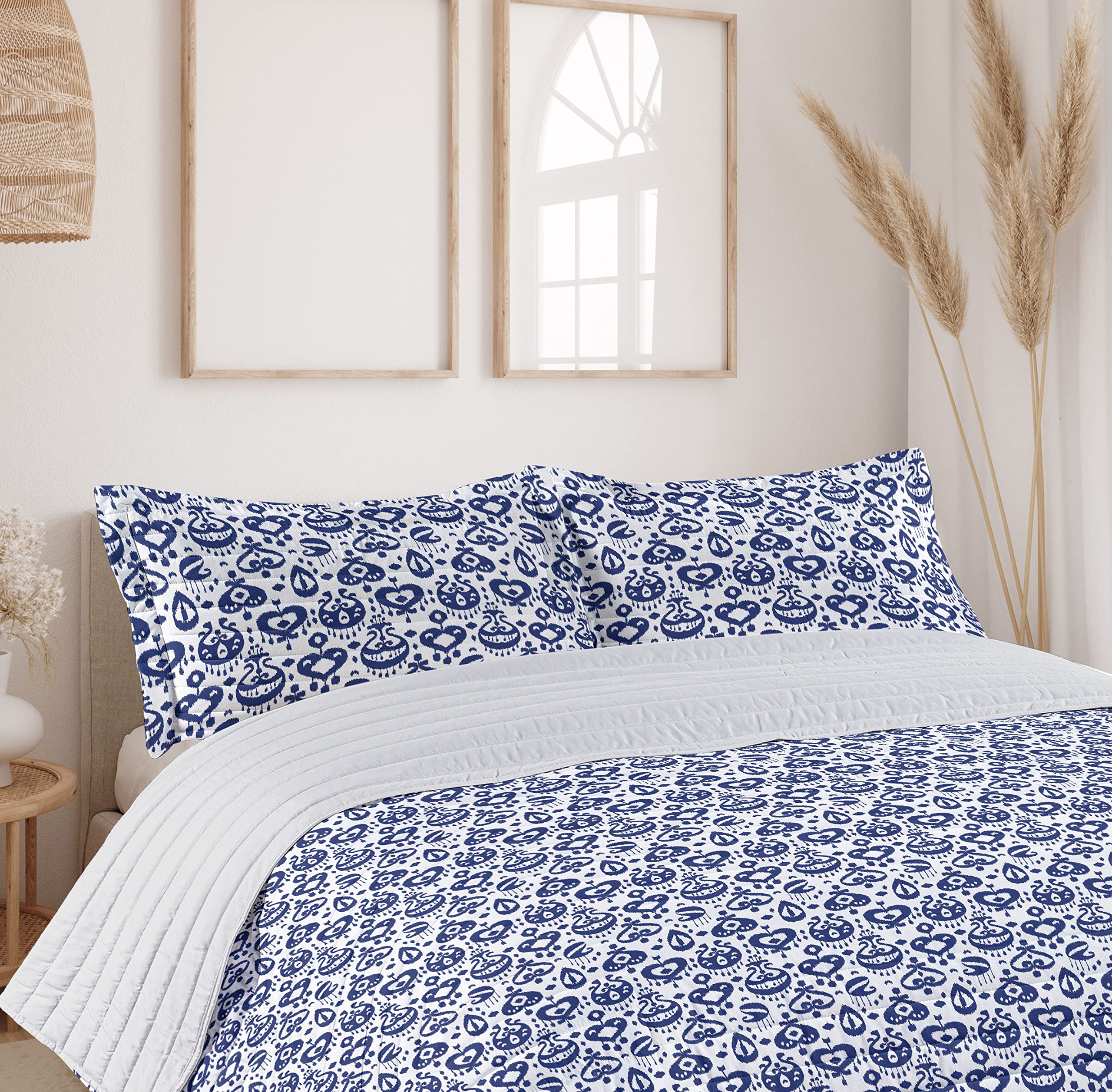 Ambesonne Navy Blue Microfiber Bedspread Set - King Size Ikat Pattern Damask Comforter with Pillow Shams | Soft Retro Style Bedding in Blue & White | Perfect for Master Bedroom, Guest Room & Bohemian Home Decor