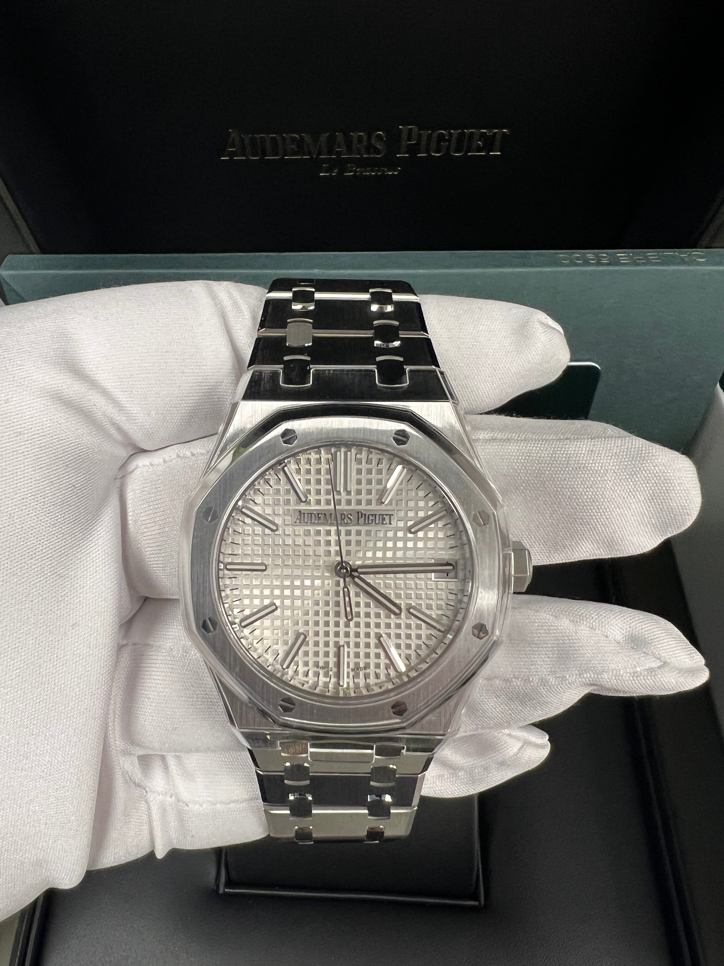Audemars Piguet Royal Oak Selfwinding 50th Anniversary Watch - 15510ST.OO.1320ST.03 - Luxury White Dial Stainless Steel Timepiece for Men | Perfect for Business, Formal Events & Collectors