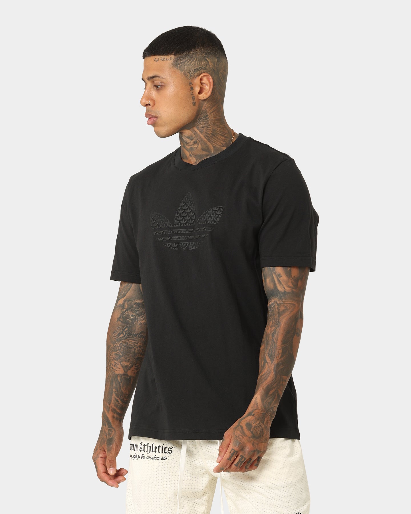 Adidas Originals Men's Mono T-Shirt - Black Cotton Casual Tee for Streetwear & Everyday Comfort