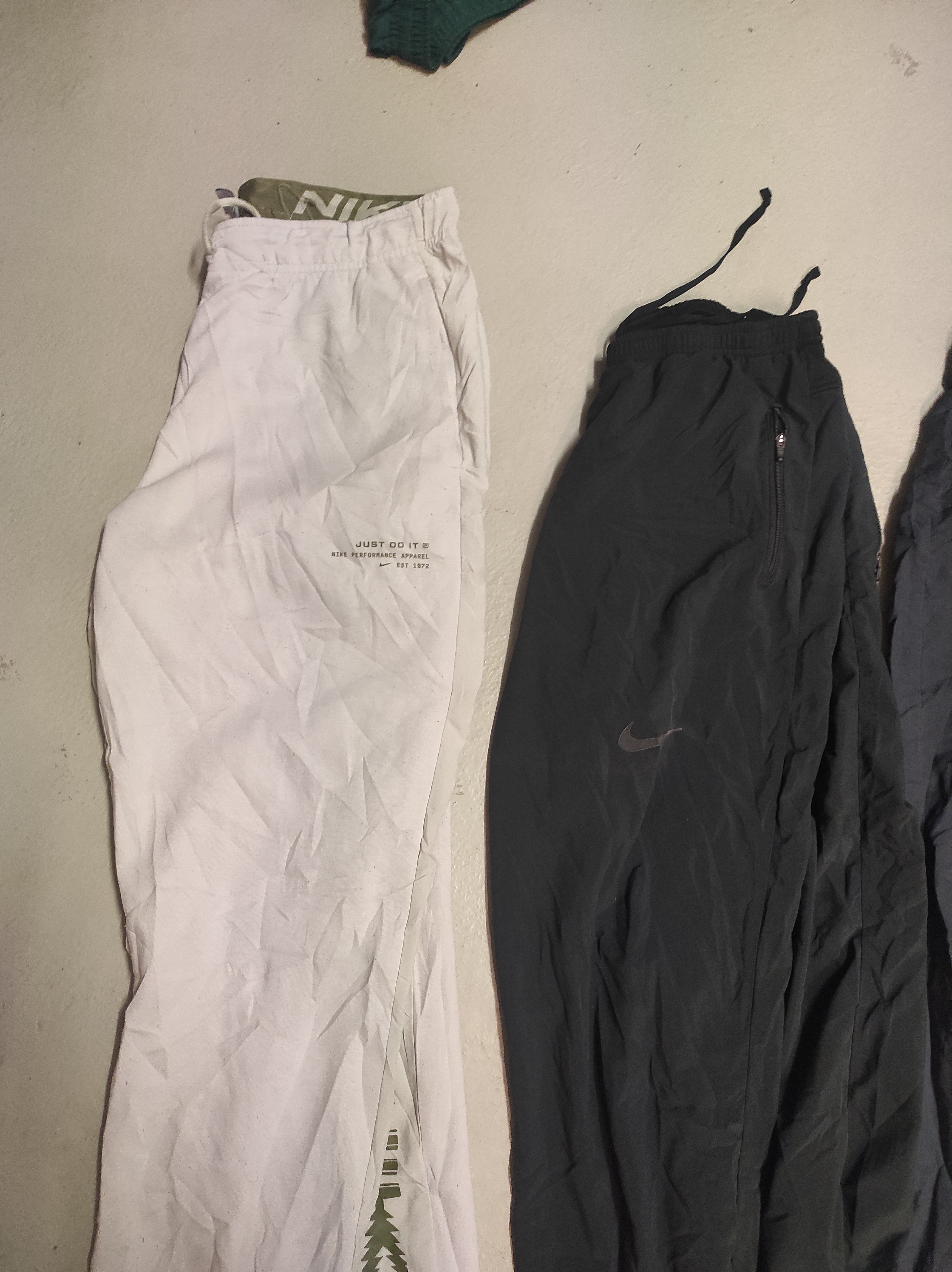 Nike Men's Running Track Pants Bundle - 3-Pack Comfortable Athletic Joggers for Gym, Workout & Casual Wear