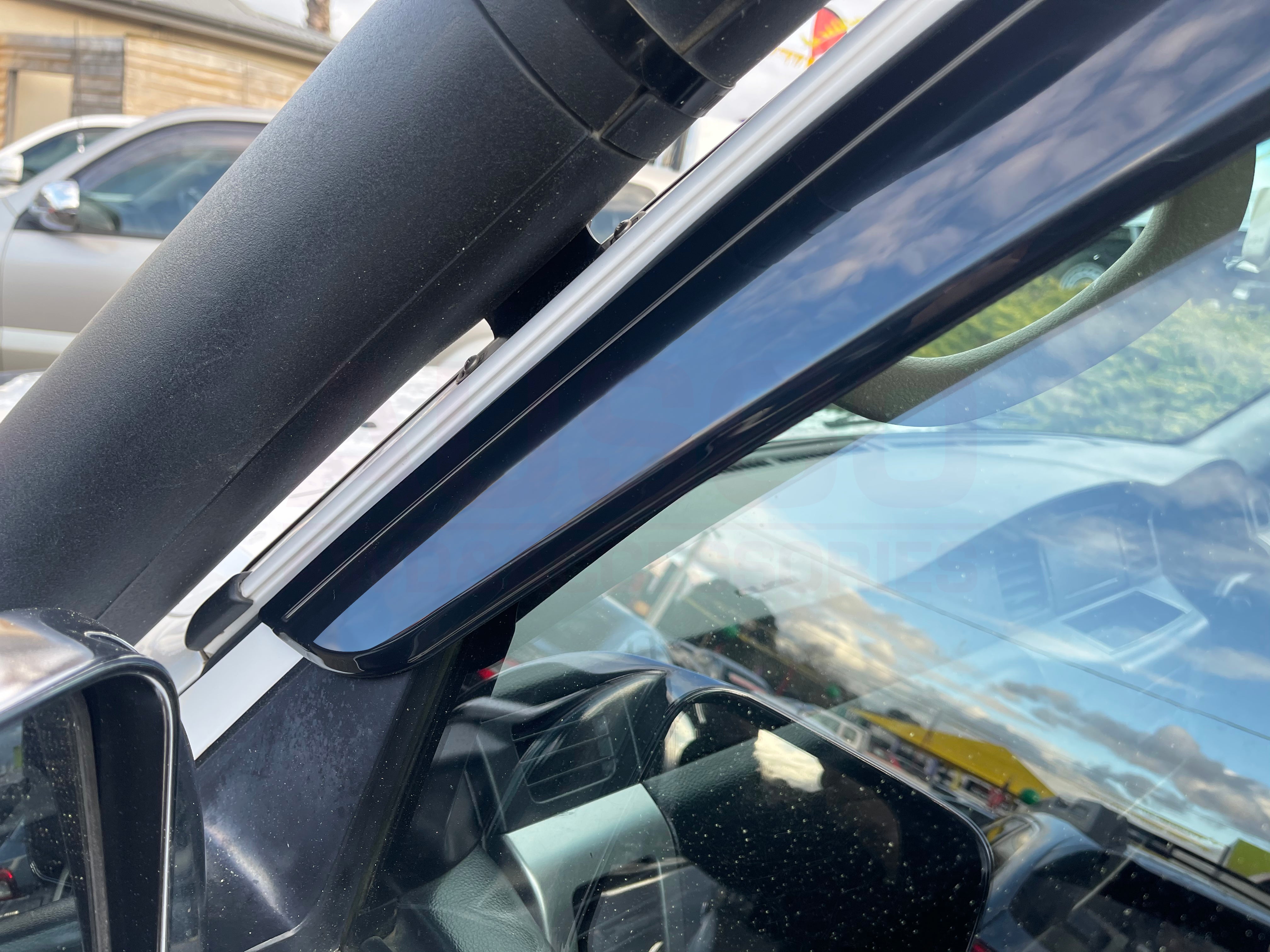 Premium Weather Shields for Nissan Patrol GU Y61 (1998-2016) - Durable Car Window Deflectors for Rain & Sun Protection - Perfect for Off-Roading & Daily Commute