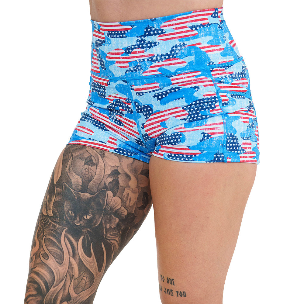 Camo Flag Print Shorts for Men - Comfortable & Stylish Outdoor Activewear | Perfect for Hiking, Gym, and Casual Wear