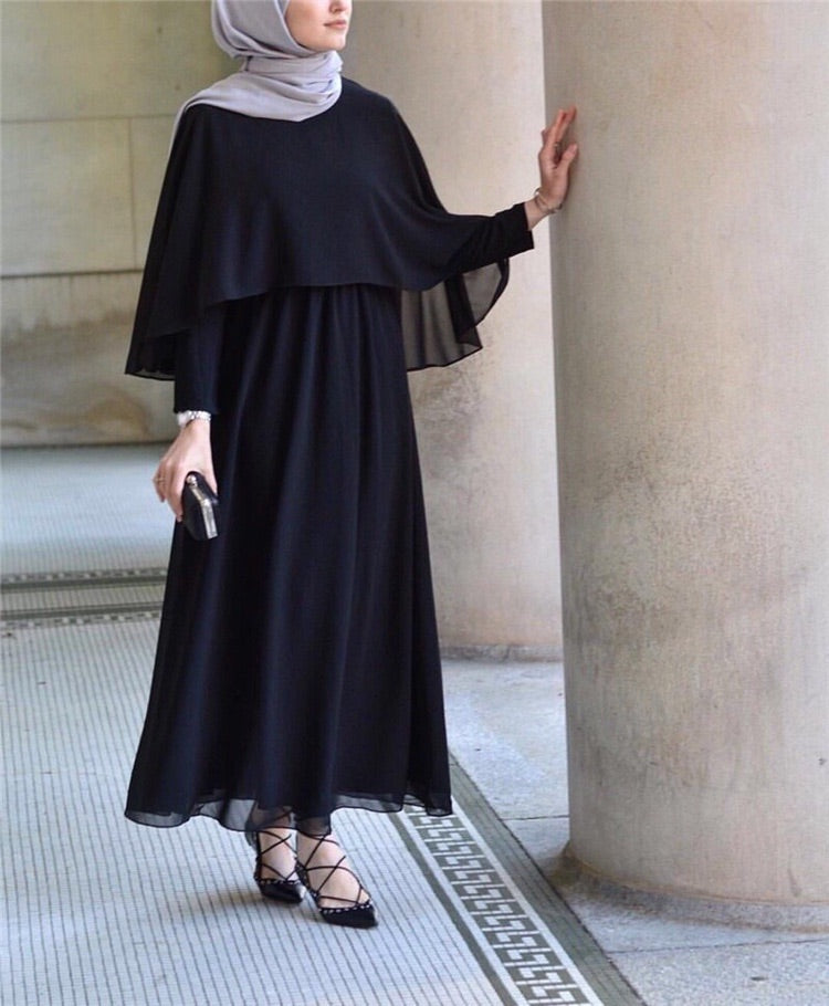 Elegant Muslim Women's Abaya Dress - Modest Islamic Clothing for Prayer, Mosque & Daily Wear