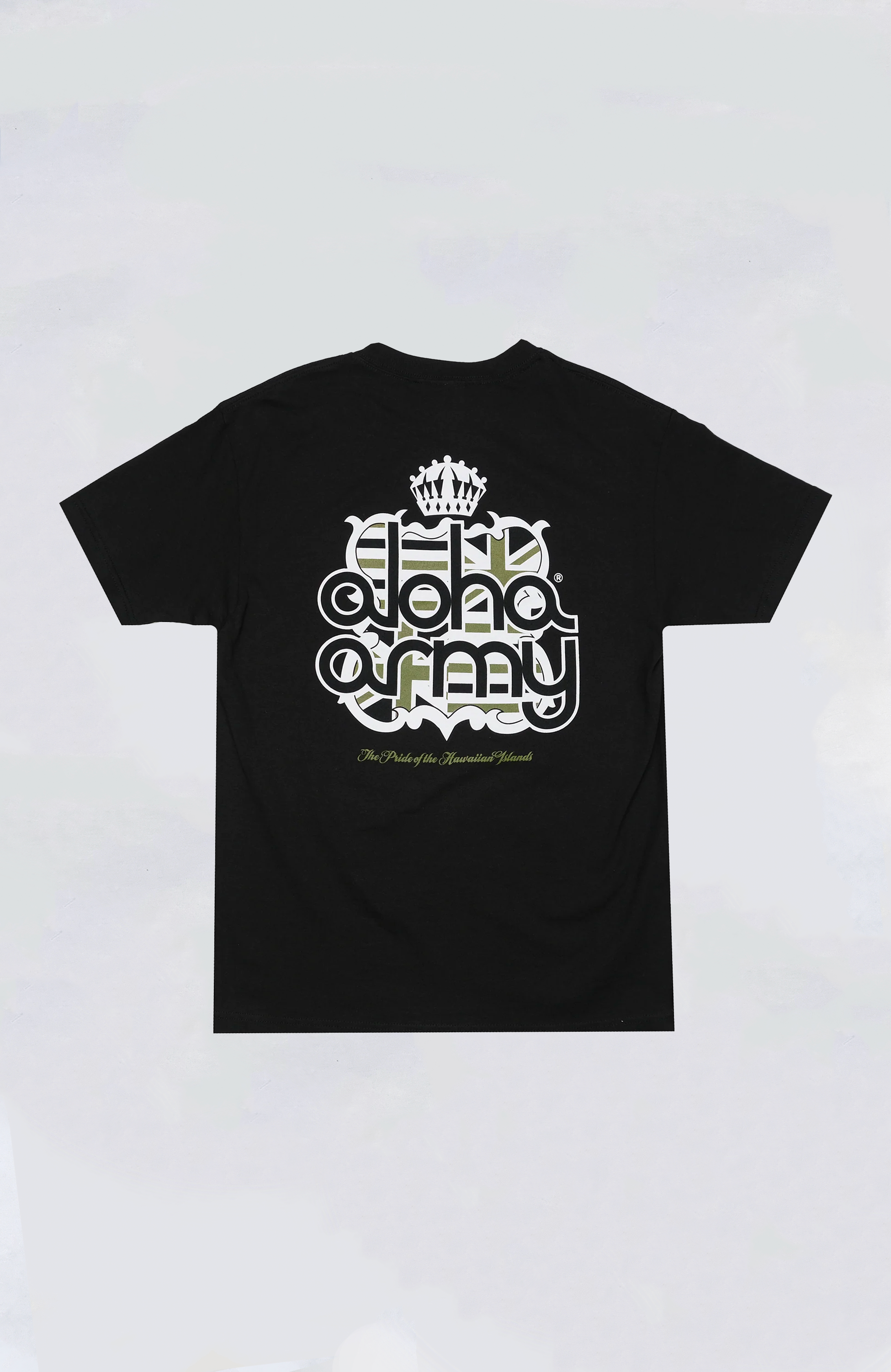 In4mation Crest Tee - Stylish Graphic T-Shirt for Men & Women | Casual Streetwear & Everyday Wear | Perfect for Outings, Concerts & Urban Fashion