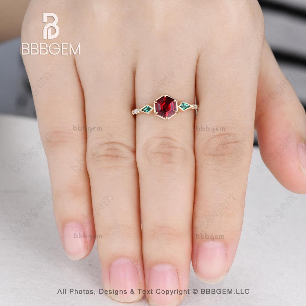 Unique Hexagon Garnet and Emerald Engagement Ring - Bezel Set Rose Gold Wedding Band for Women - Perfect for Proposals, Anniversaries, and Special Occasions