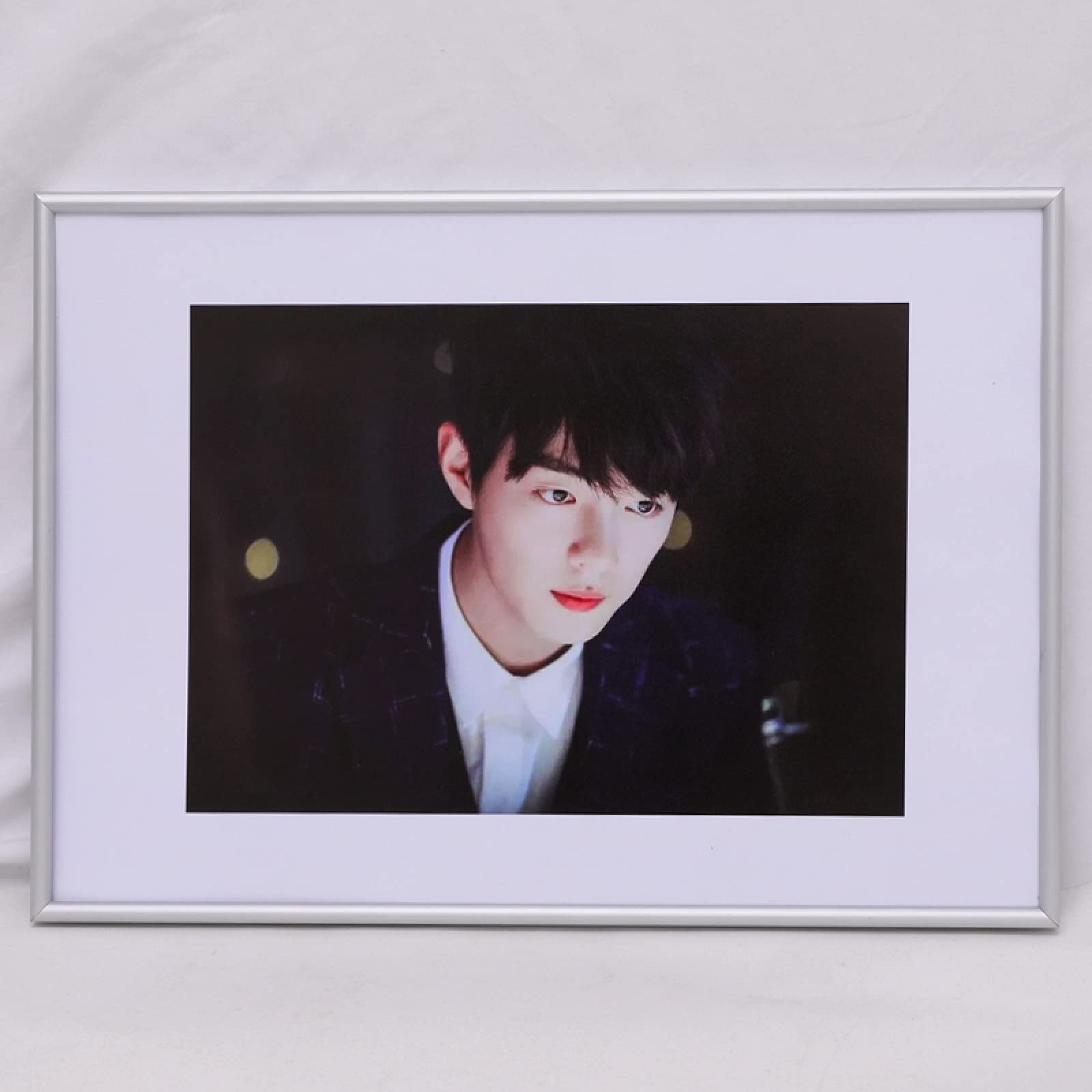 MEYYY A4 Poster Photo Frame - Silver Certificate Picture Frames for Wall Mounting, 21x29.7cm (8.3x11.7 Inches) - Perfect for Office Decor, Graduation Certificates, and Family Photos Display