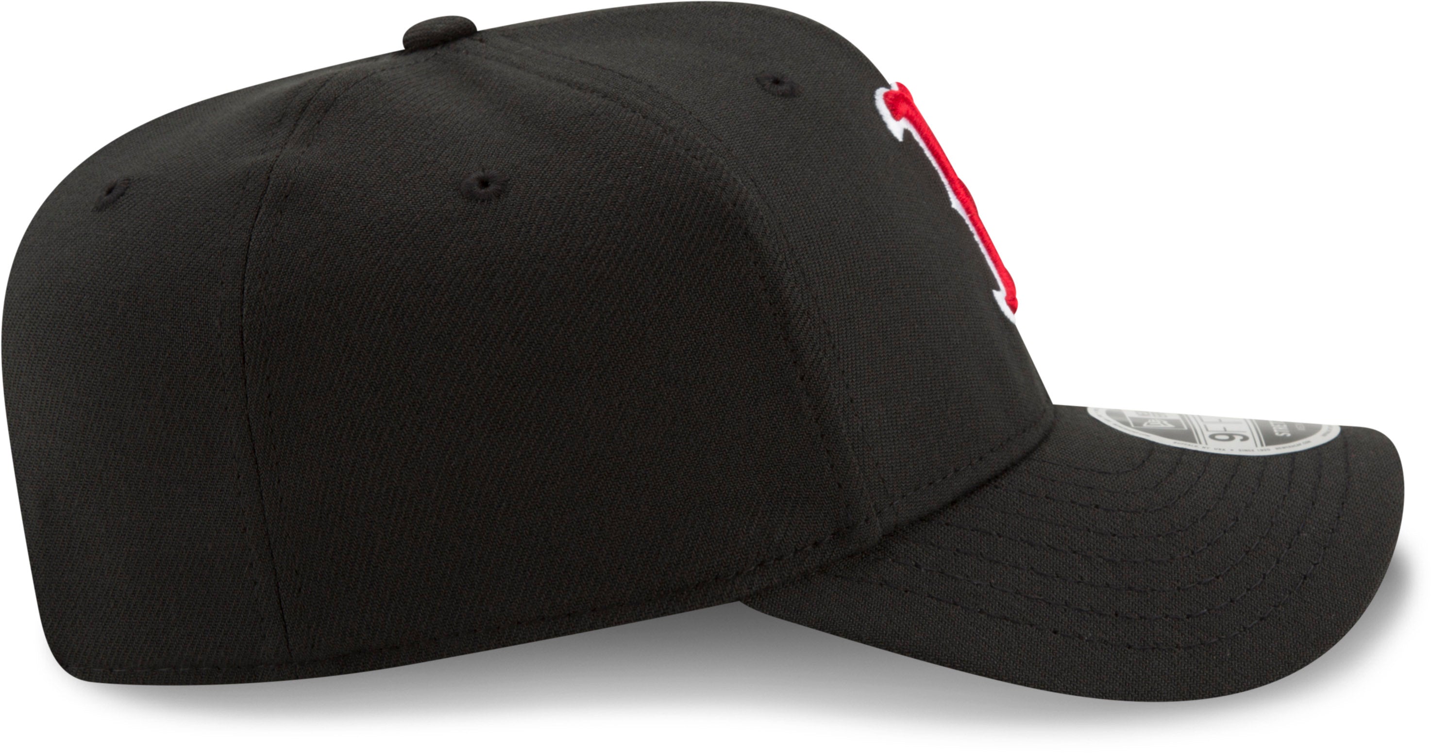 Boston Red Sox New Era 950 Black Stretch Snapback Cap - Adjustable Baseball Hat for Men & Women - Perfect for Games, Casual Wear & Sports Fans