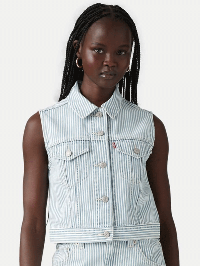 Levi's Women's Handy Woman Trucker Jacket XS Light Wash Denim Vest - Casual Outfit for Everyday Wear & Layering