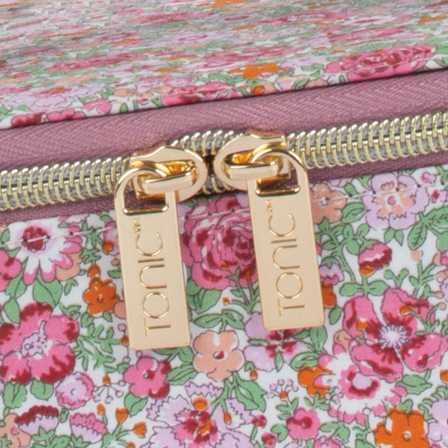 Liberty Amelie Jewelry Cube - Elegant Gift Box for Necklaces, Rings & Earrings - Perfect for Birthdays, Anniversaries & Special Occasions