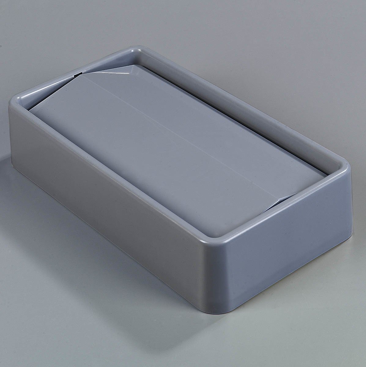 Carlisle 34202423 4-Pack Gray ABS Swing Top Lids for 15 & 23 Gallon Trash Cans - Durable Rectangular Waste Container Covers for Kitchen, Office & Commercial Use