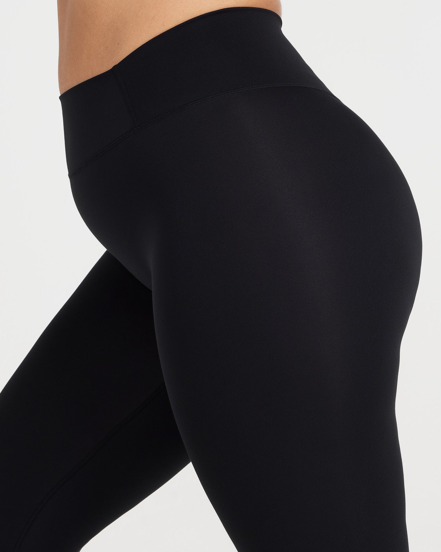 Timeless High-Waist Yoga Leggings for Women - Black | Soft & Stretchy Workout Pants for Yoga, Gym & Everyday Wear