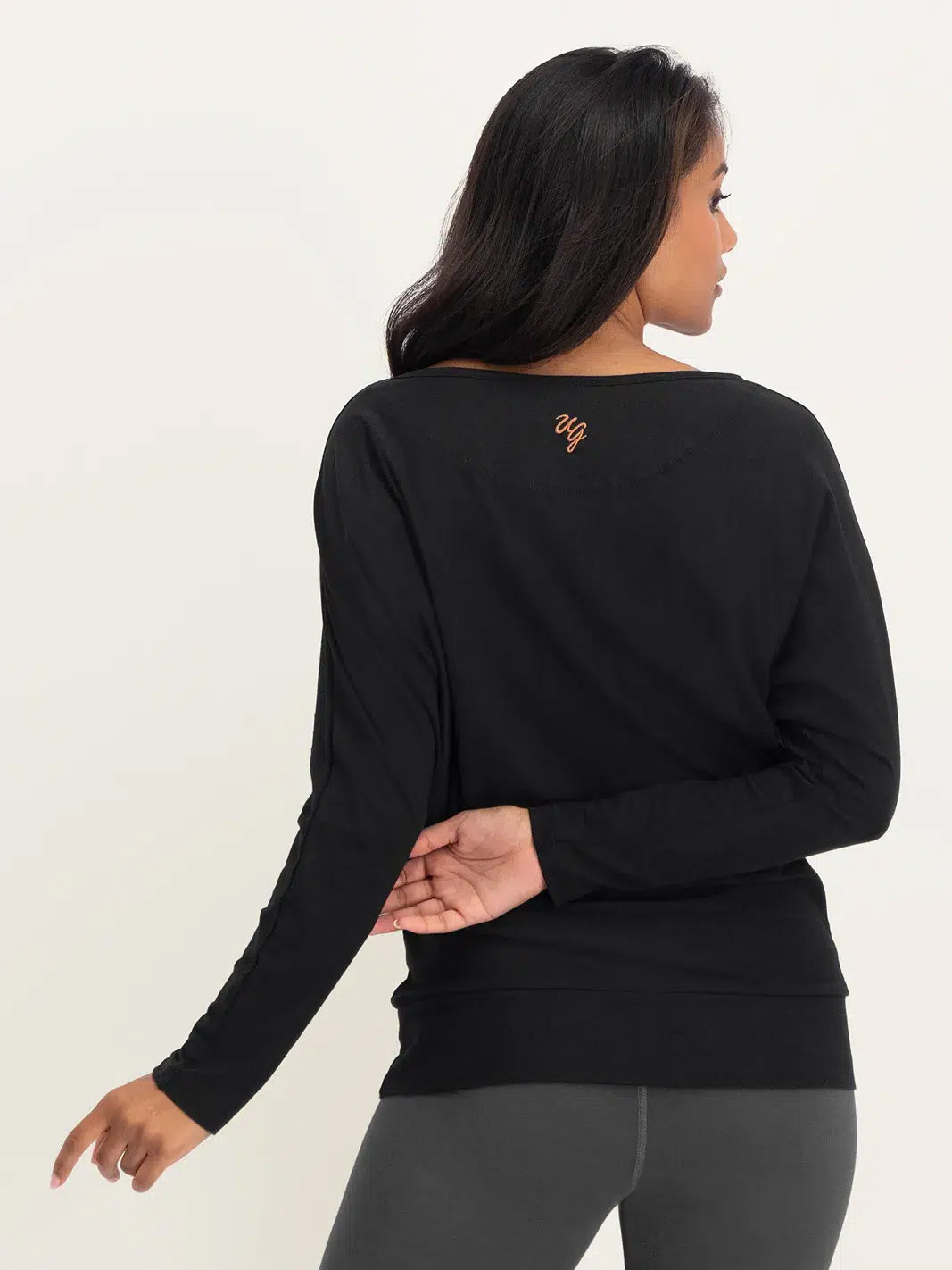 Urban Goddess Budhi Long Sleeve Yoga Top - Onyx Black | Women's Workout Shirt for Yoga, Pilates & Gym | Moisture-Wicking & Comfortable