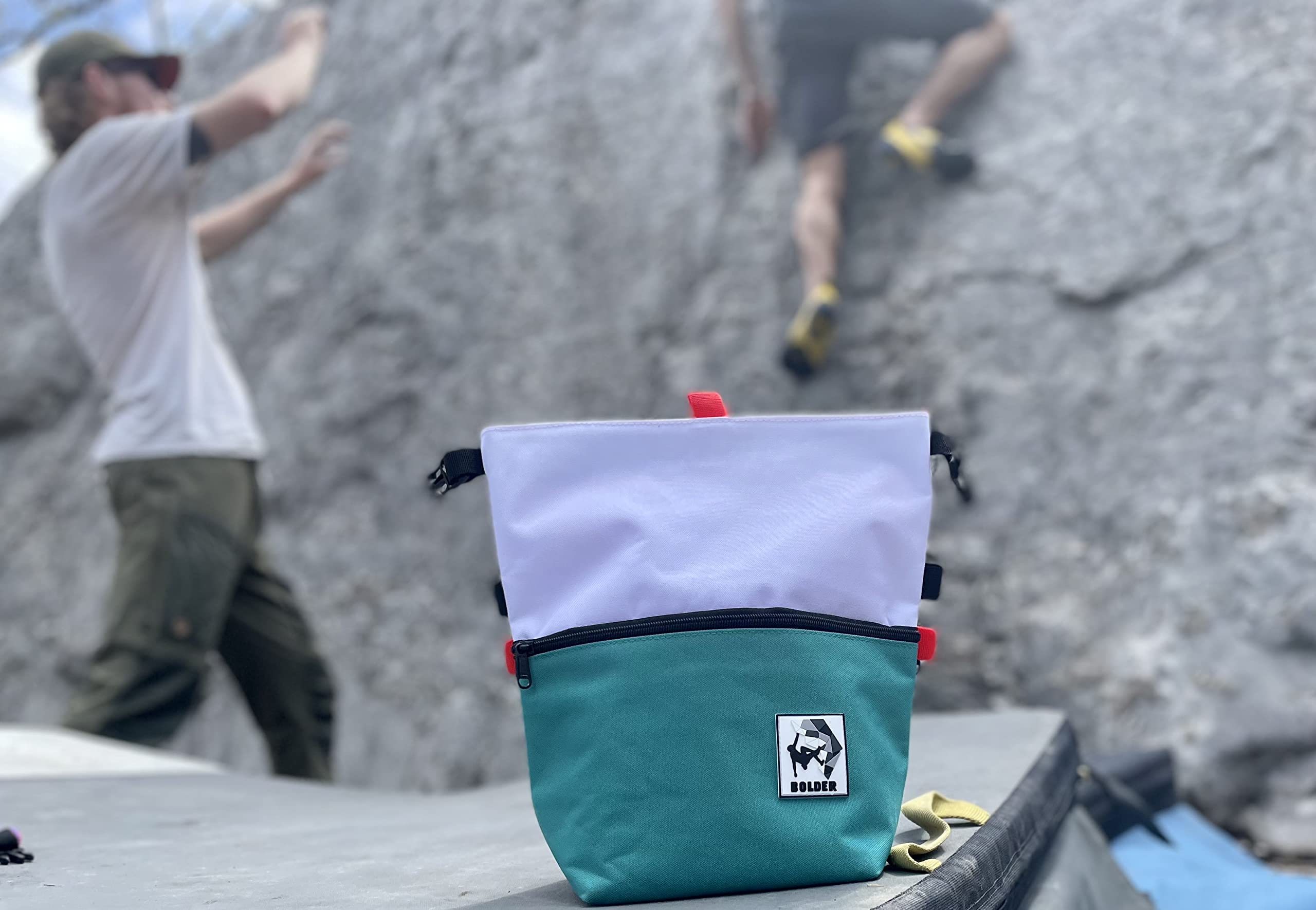 SESH Large Chalk Bucket for Climbing & Bouldering - Magnetic Closure Chalk Bag with 4 Brush Holders & 2 Mesh Side Pockets - Durable Chalk Holder for Rock Climbing, Gym Training & Outdoor Sports