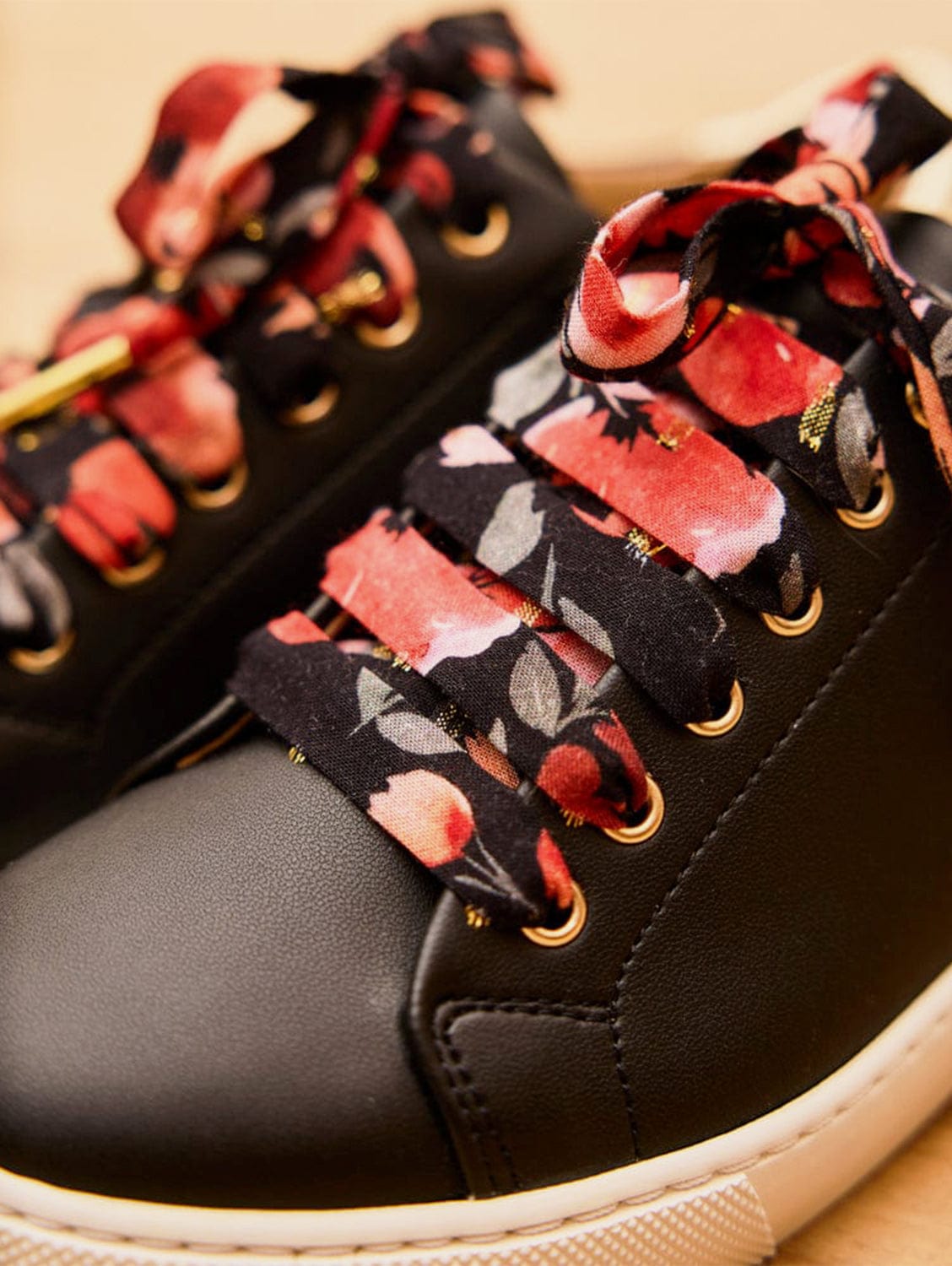 Floral Vegan Lace Shoes - Red & Black Laces for Sneakers, Boots & Dress Shoes | Eco-Friendly Fashion Accessories for Women & Men
