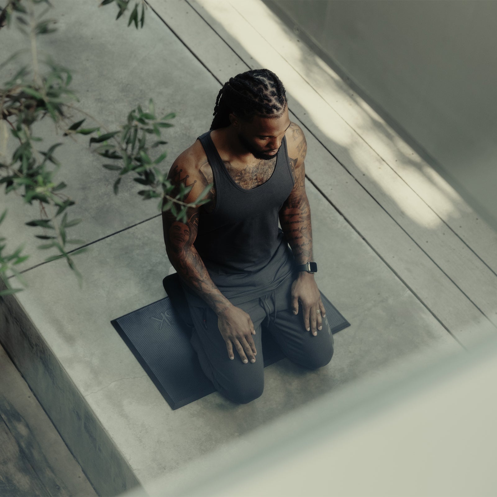 ASRV x Walden Meditation Bench - Black - Premium Zen Yoga Seating for Home, Studio & Outdoor Mindfulness Practice