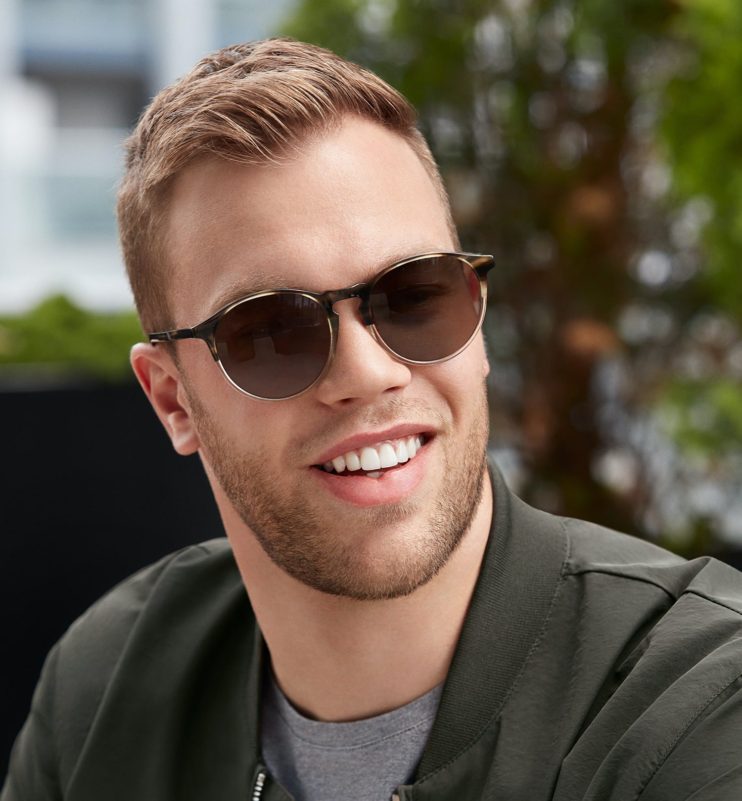 Augusta Sunglasses - UV Protection Polarized Sunglasses for Men & Women - Stylish & Lightweight for Outdoor Activities, Driving, Beach & Travel