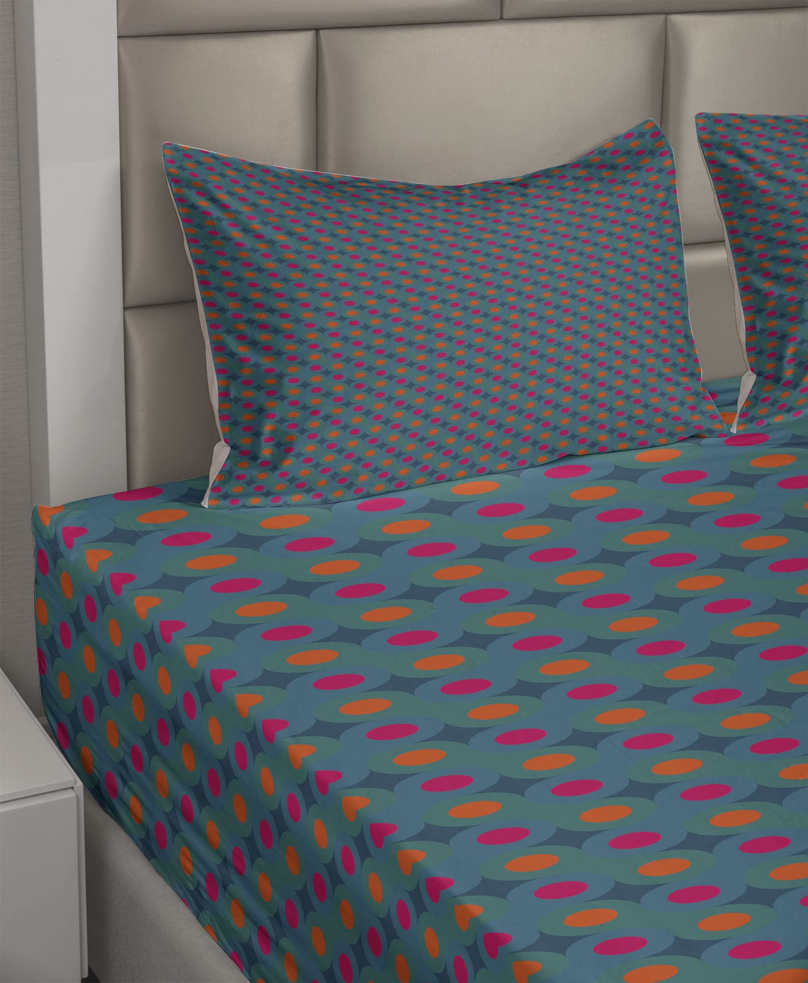 Ambesonne Abstract Polka Dot Sheet Set - 4 Piece King Size Bedding Set with Fitted Sheet, Flat Sheet & Pillowcases - Retro Inspired Petrol Blue & Magenta Design - Perfect for Modern Bedrooms, Guest Rooms & Dorm Decor